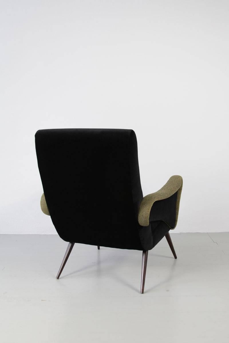 Authentischer zweifarbiger italienischer Sessel aus den 1950er-Jahren (Moderne der Mitte des Jahrhunderts)