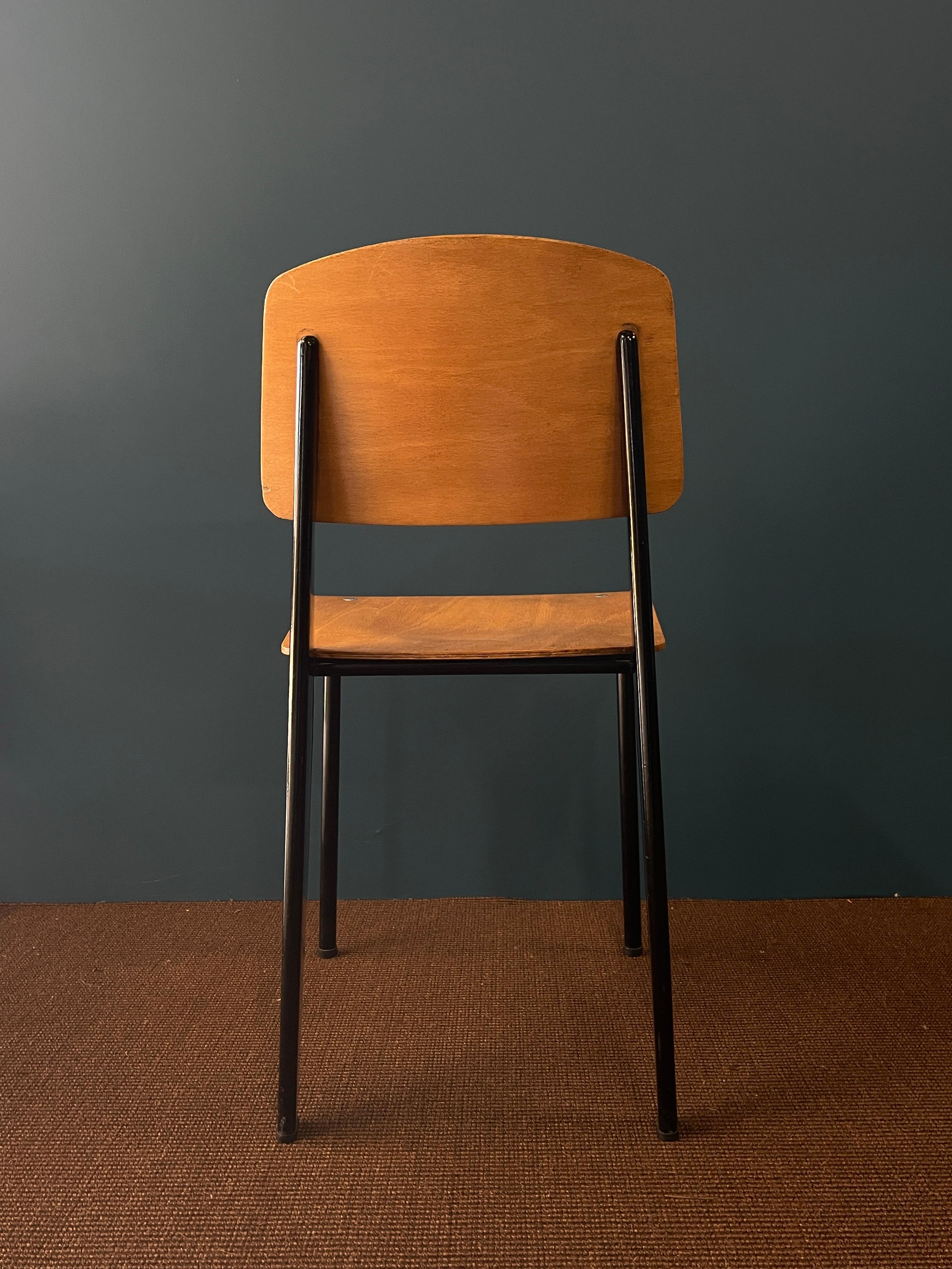 Jean Prouvé Metropole 305 / Standard Chair - 1950s Alzueta Provenance 1