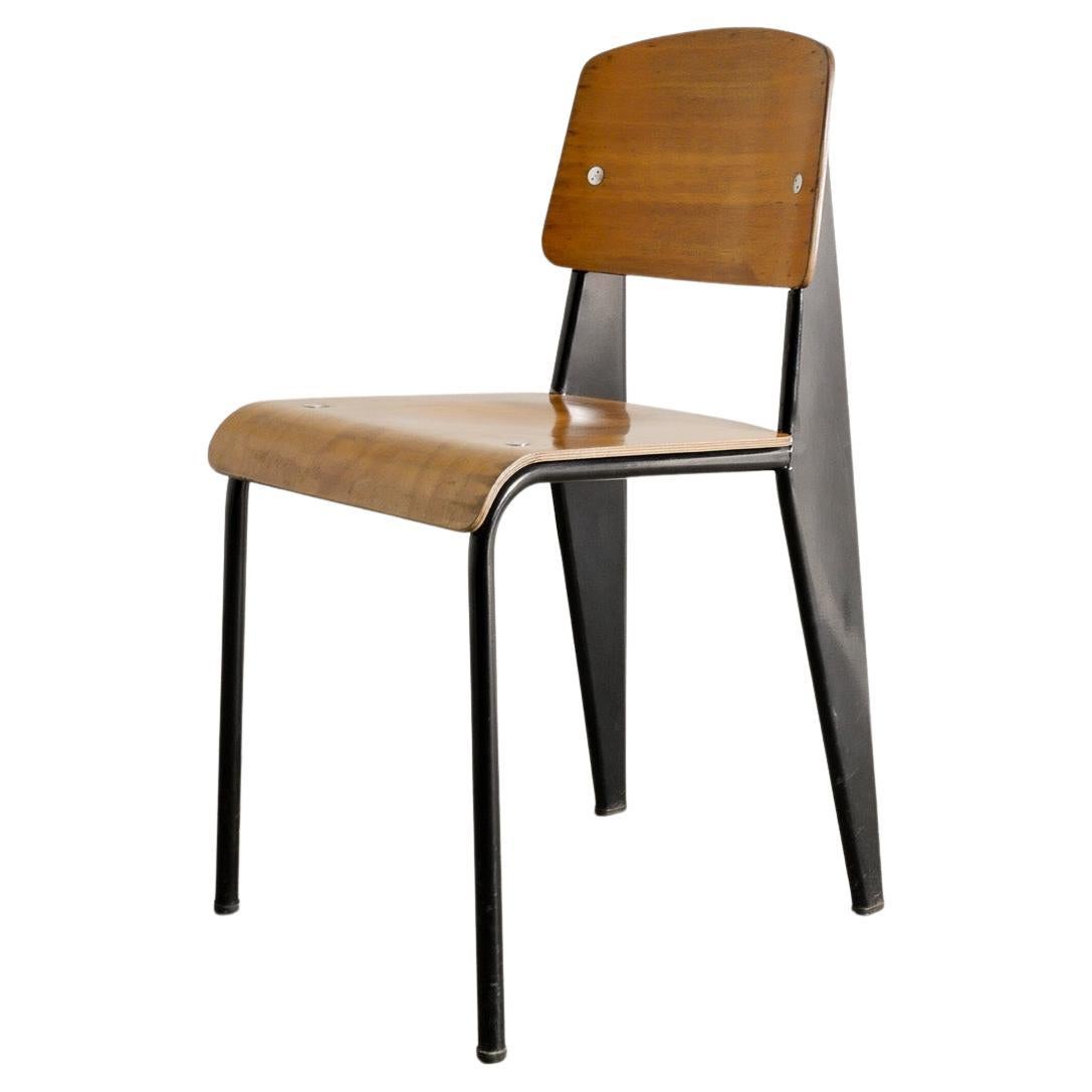 Authentique Jean Prouvé Metropole "305 / Standard Chair" en métal et contreplaqué années 1950 