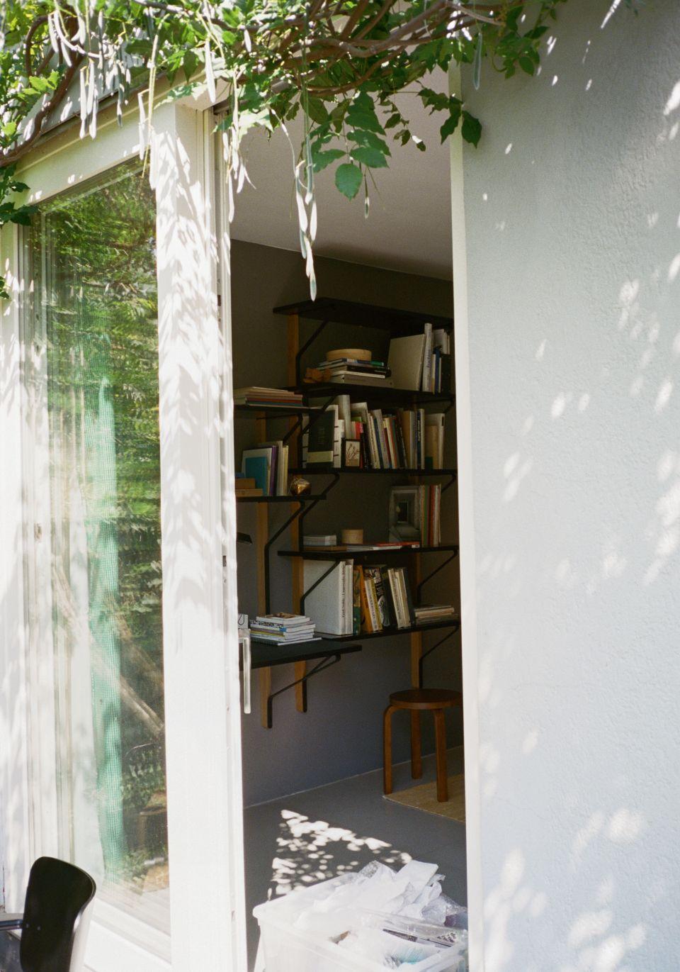 Scandinavian Modern Authentic Kaari Shelf Reb 013 in Natural Oak by Ronan & Erwan Bouroullec & Artek