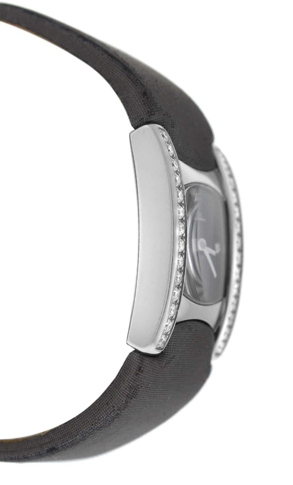 Modern Authentic Ladies Ebel Beluga Steel Diamond Quartz Watch For Sale