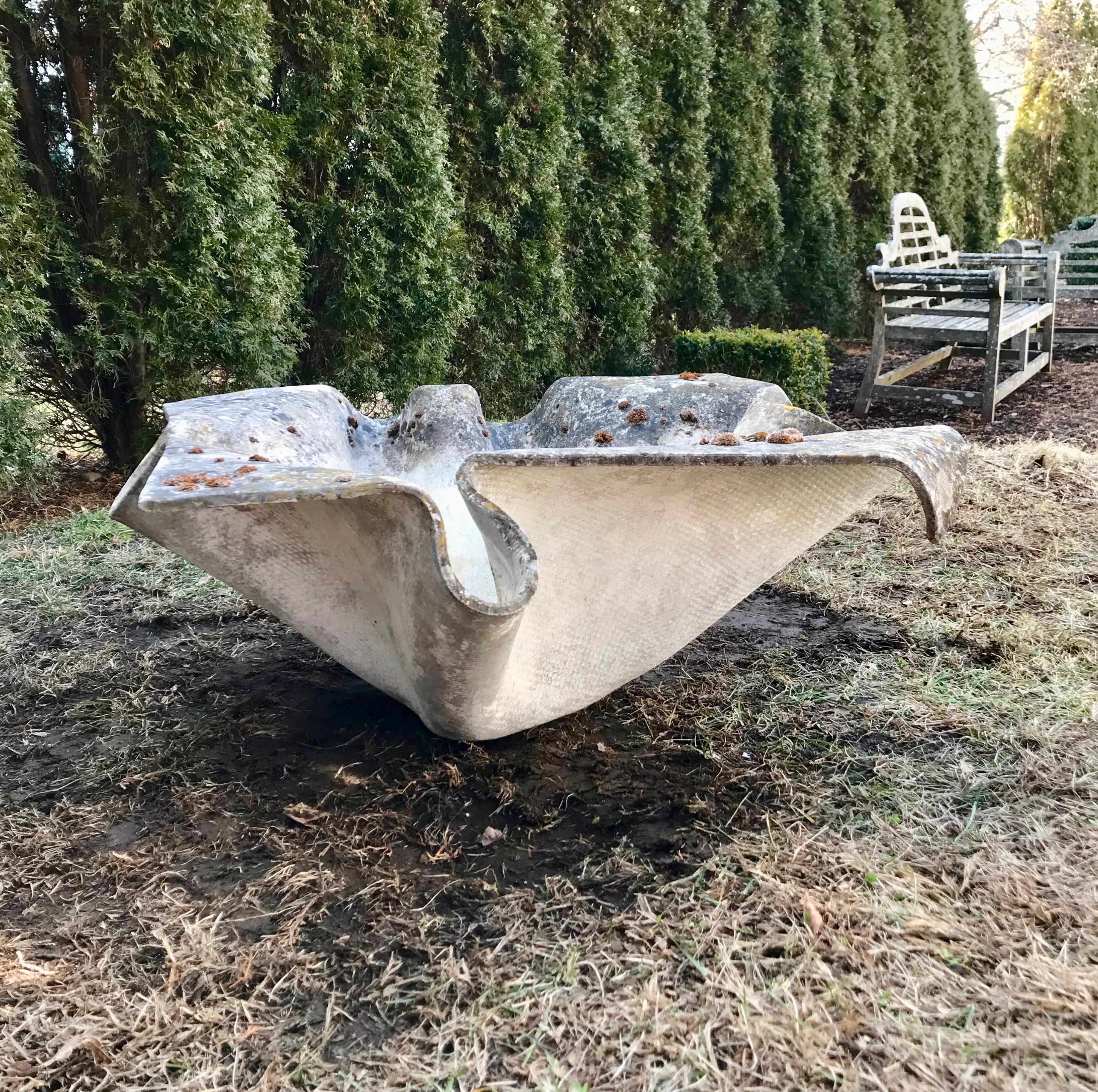 Large Willy Guhl Elephant Ear Planters with Superb Patina In Good Condition In Woodbury, CT