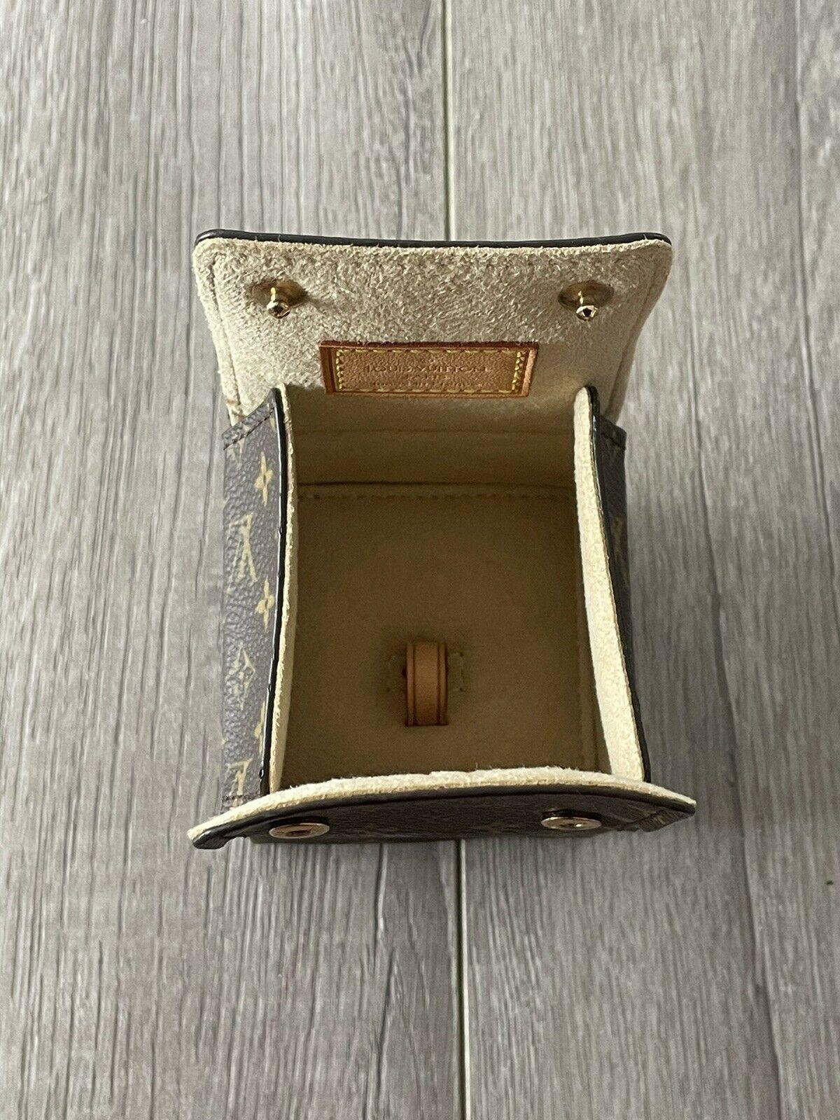 lv jewelry box