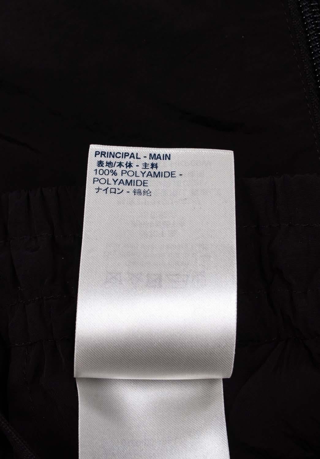 Authentische Louis Vuitton Herren-Shorts Größe 40 (groß) S220 im Angebot 1