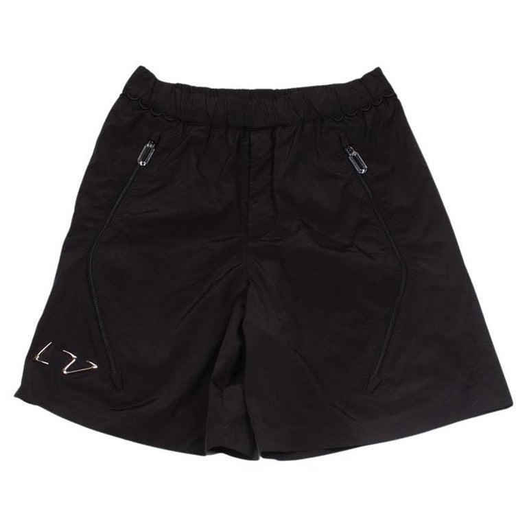 Louis Vuitton Lvse Soft Cargo Shorts BLACK. Size 40