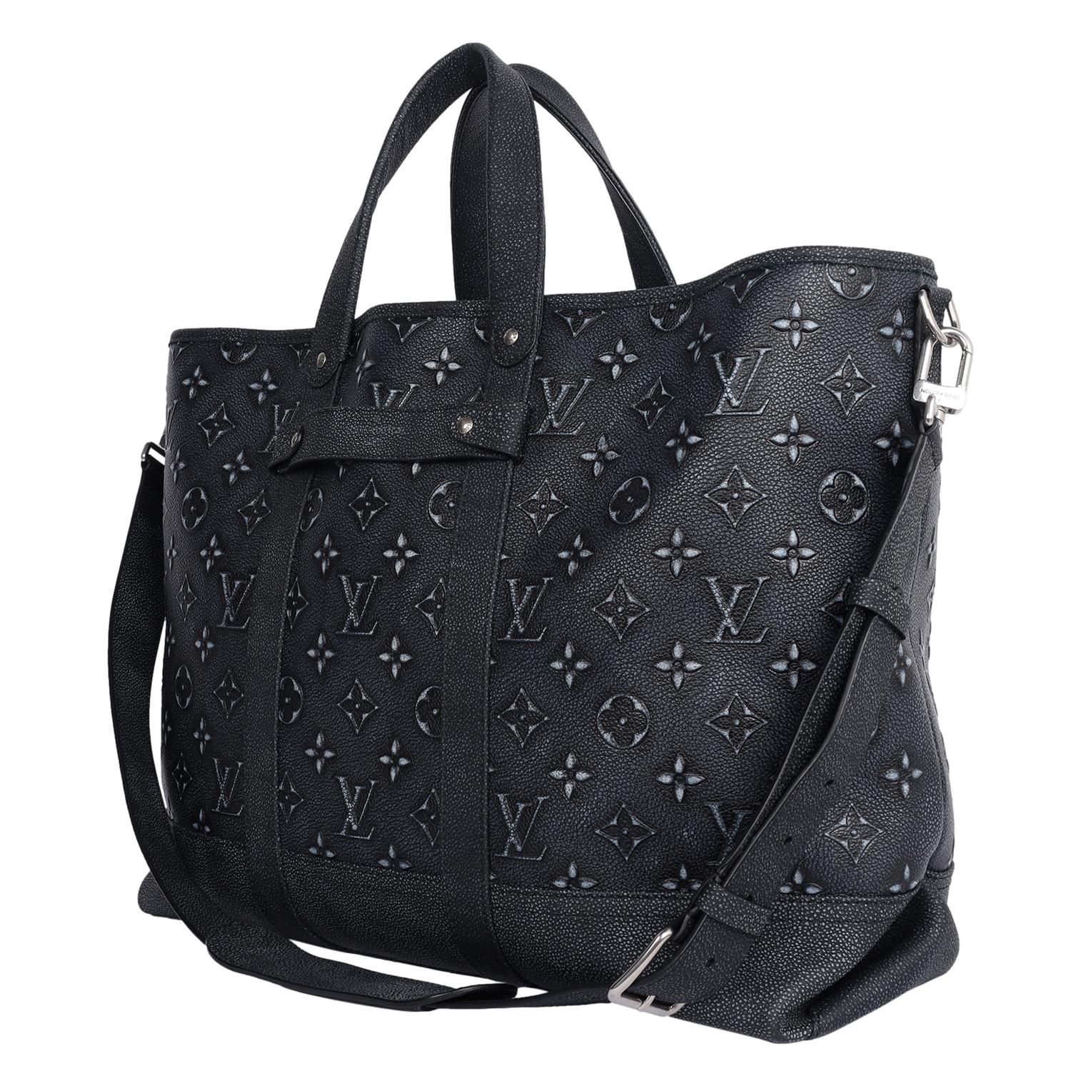 Louis Vuitton Black Monogram Leather Journey Tote Shoulder Bag For Sale 6