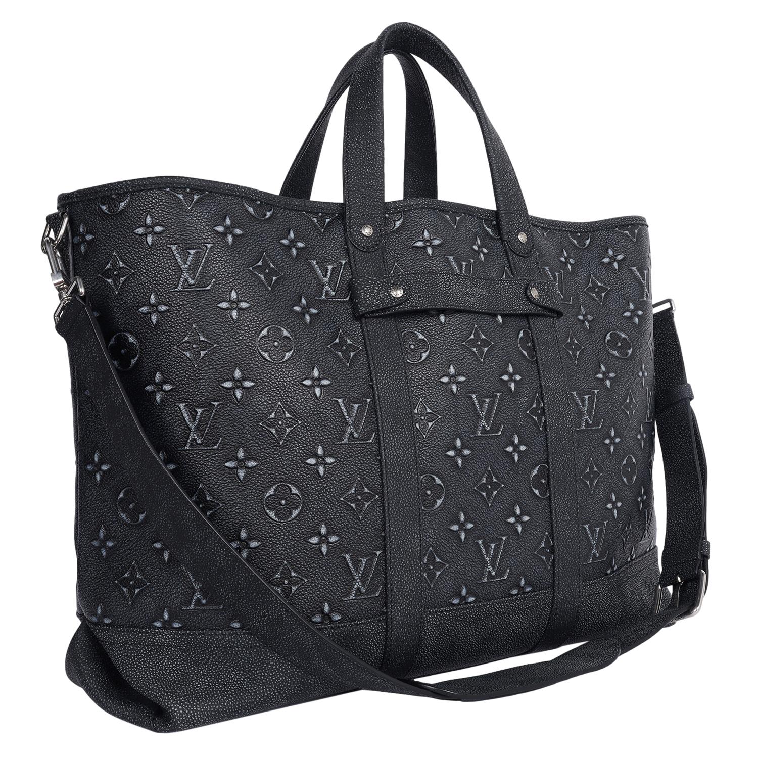 Louis Vuitton Black Monogram Leather Journey Tote Shoulder Bag For Sale 5