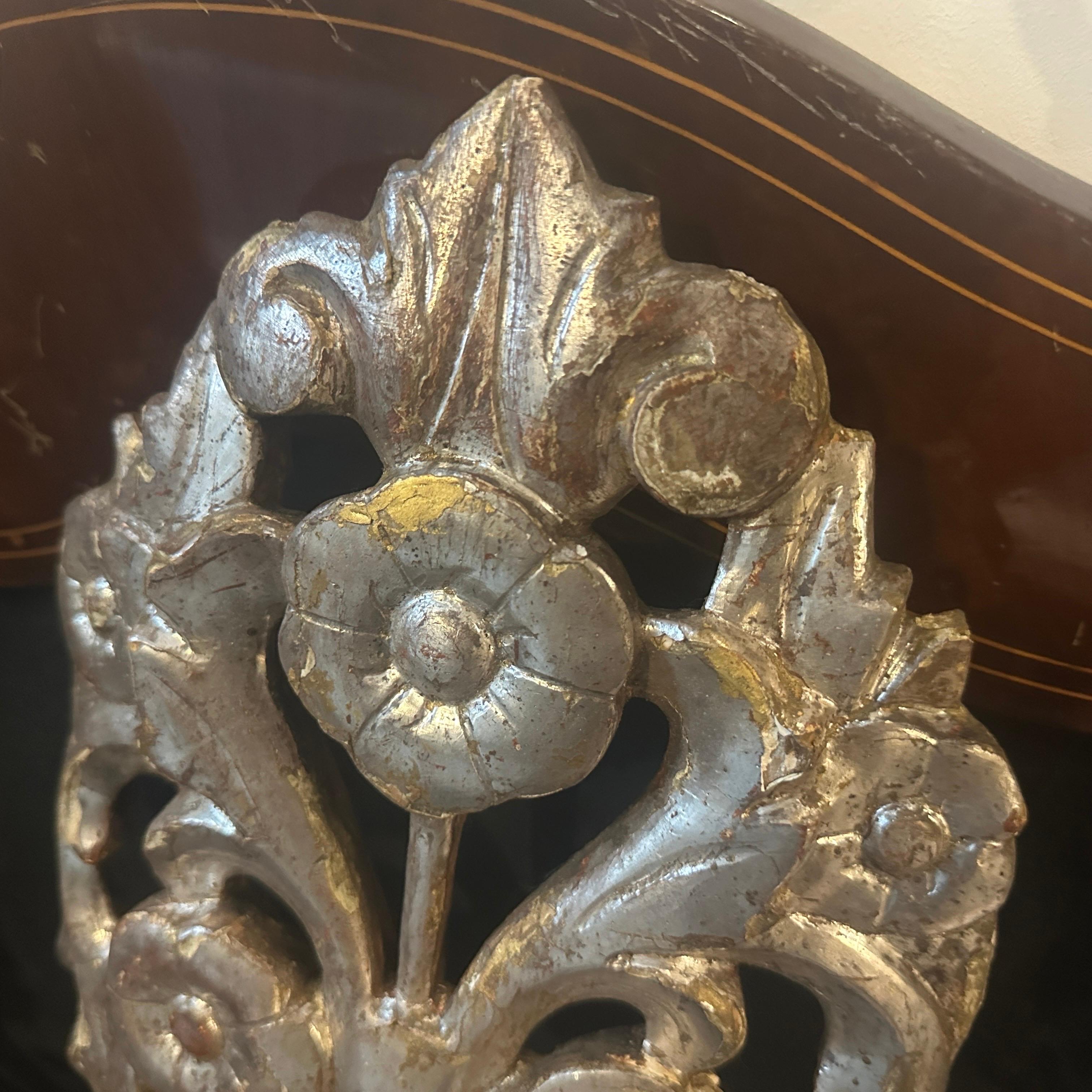 Auténticos candelabros de pared Luis XVI de madera de tilo plateada de Sicilia y hierro en venta 9