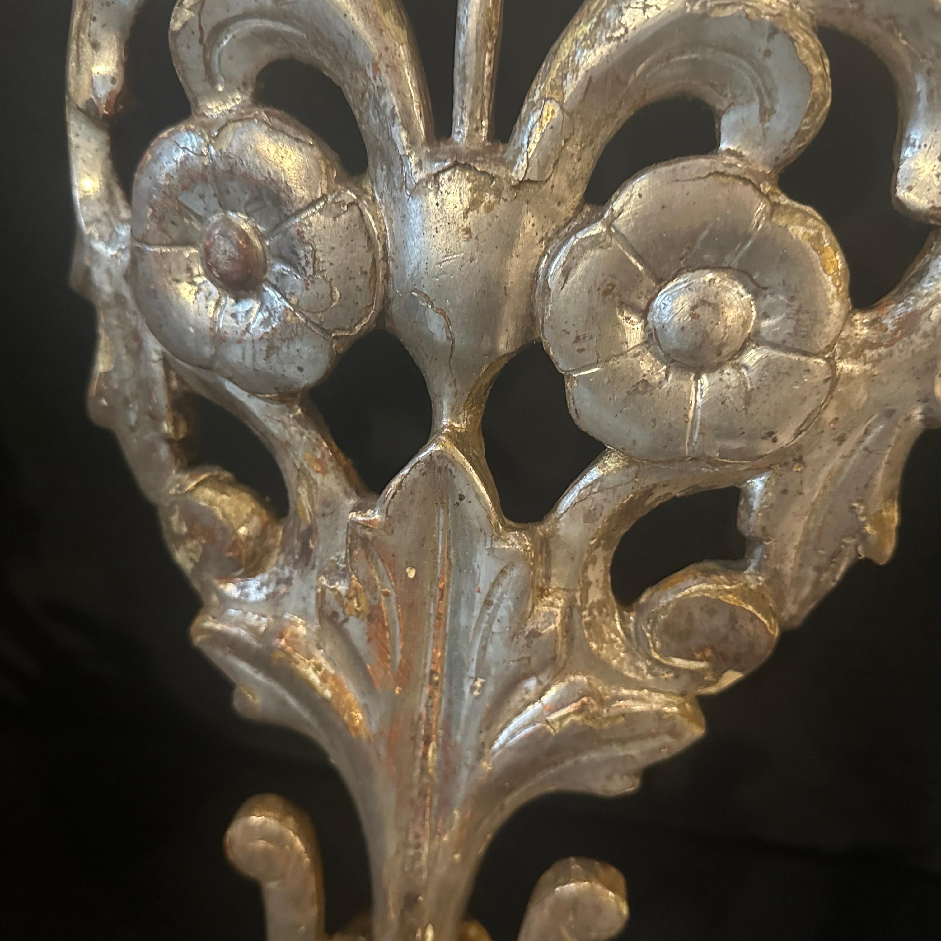 Auténticos candelabros de pared Luis XVI de madera de tilo plateada de Sicilia y hierro en venta 10