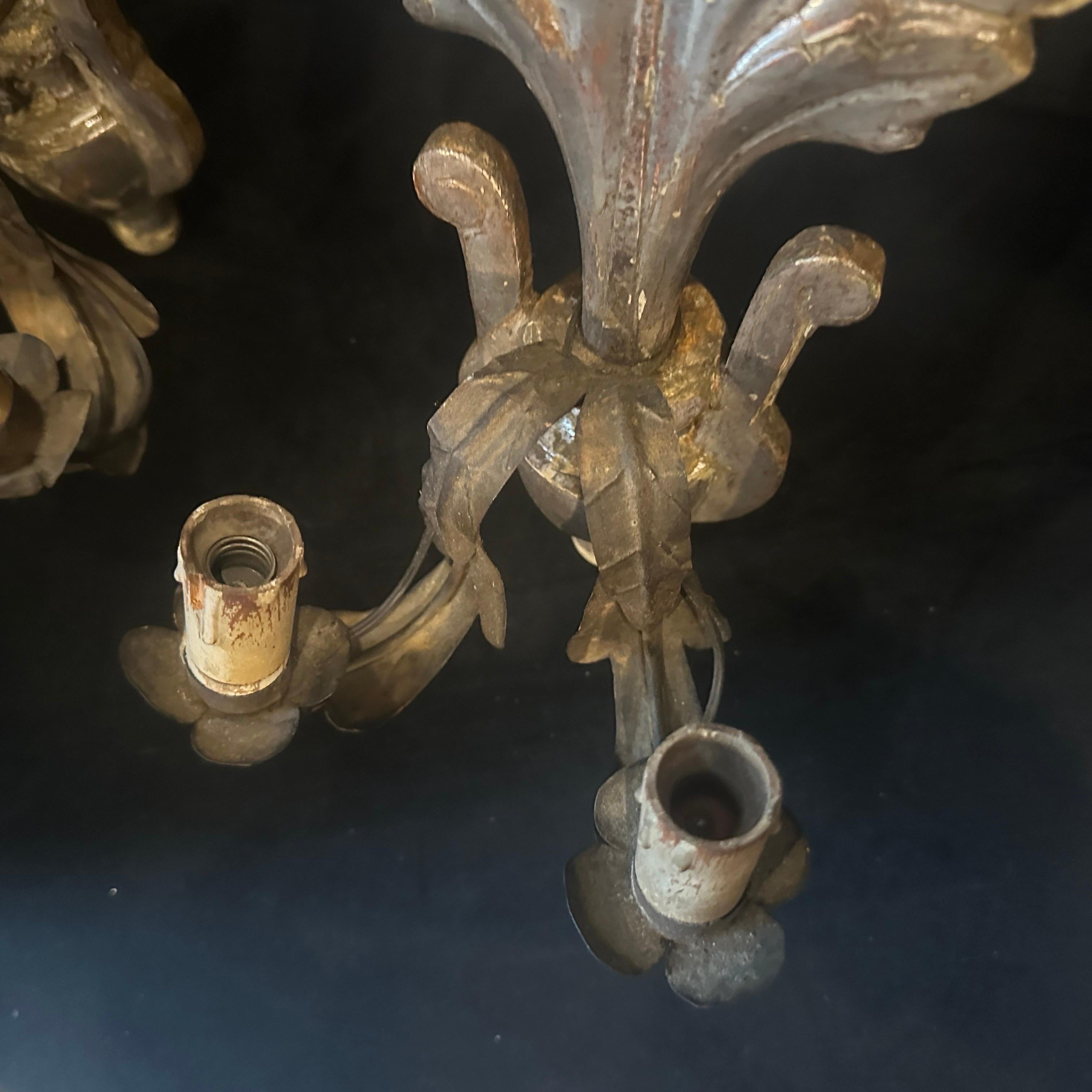 Auténticos candelabros de pared Luis XVI de madera de tilo plateada de Sicilia y hierro en venta 1