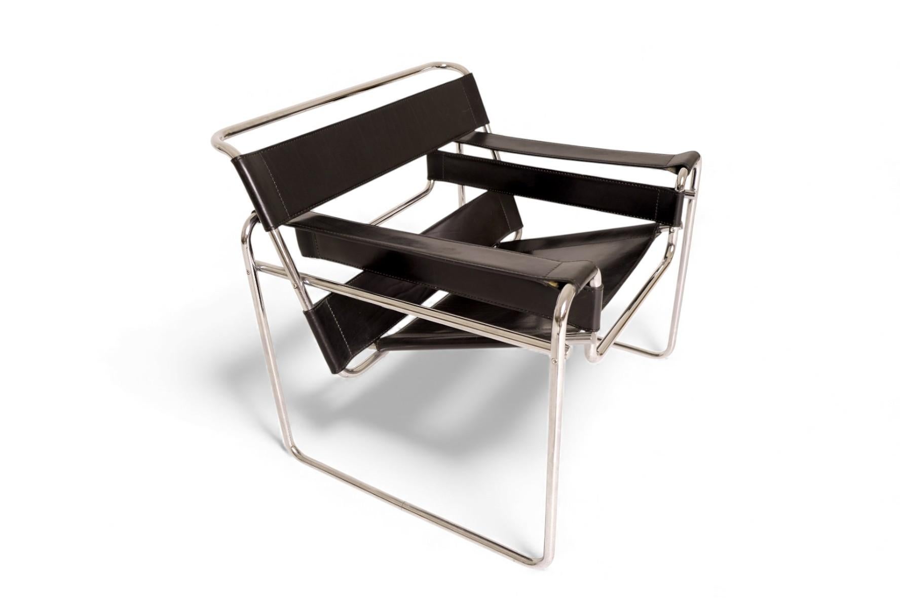 Sedia autentica Marcel Breuer Wassily di Fasem, in pelle nera e cromo In condizioni buone in vendita a Los Angeles, CA