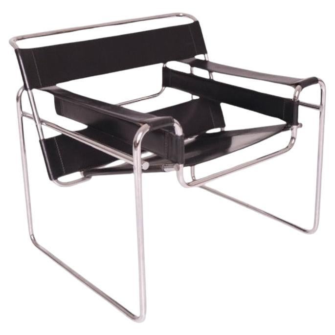 Authentic Marcel Breuer Wassily Chair by Fasem, Black Leather and Chrome