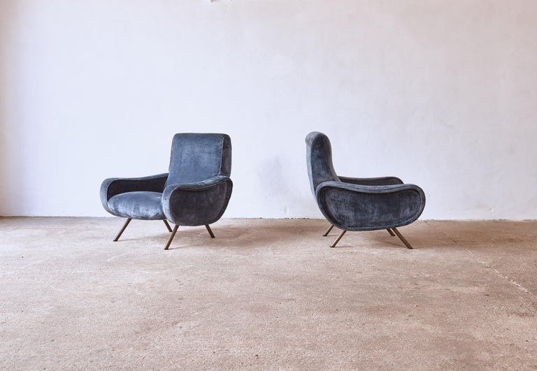 A pair of original and authentic early Marco Zanuso lady chairs, Arflex, Italy, 1950s. In good vintage condition with minor signs of use and wear relative to age. 




UK customers please note: listed prices do not include VAT.