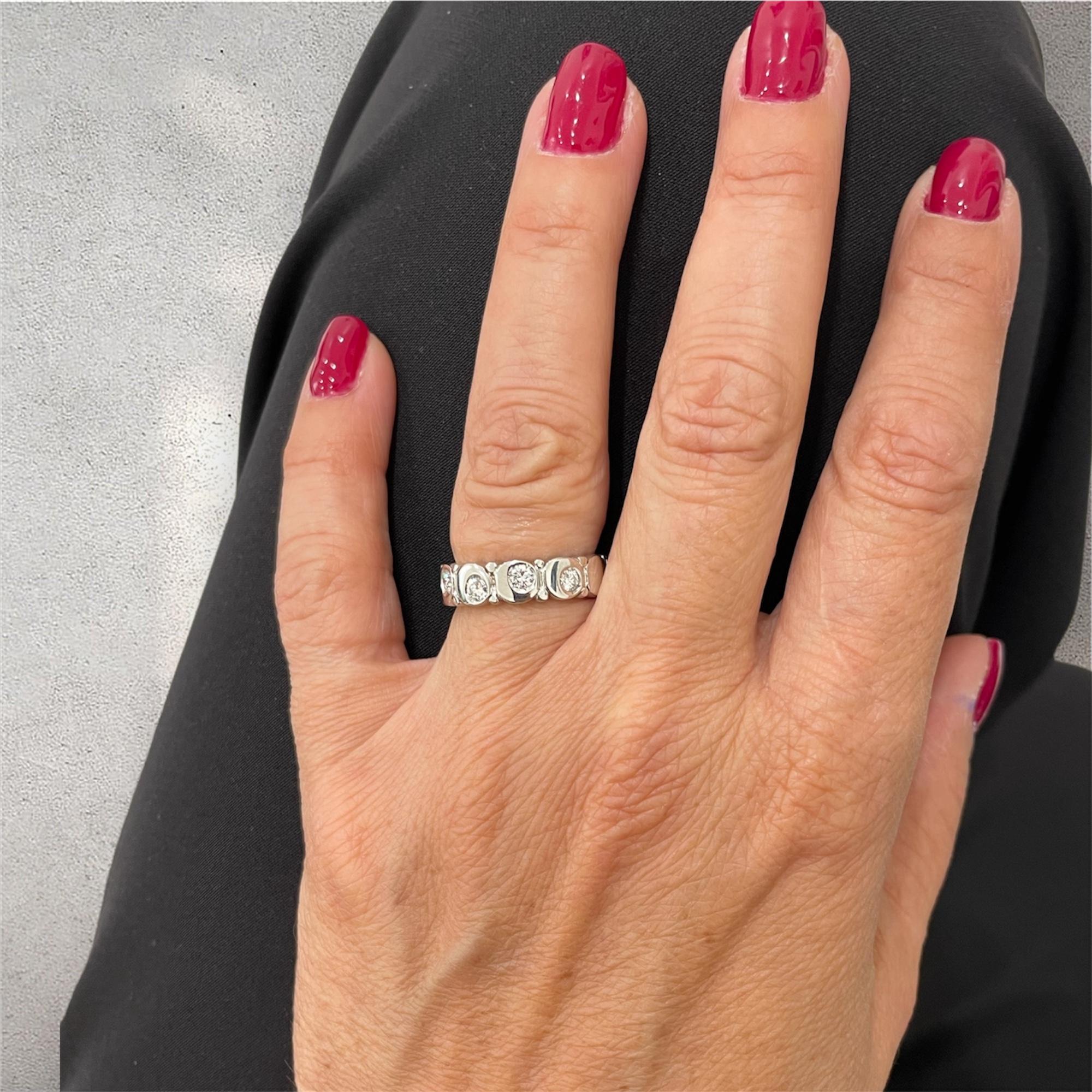 Autentico anello d'oro con diamante Marina B. A. B. in vendita 6