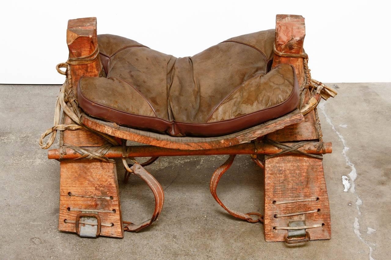 camel seat stool