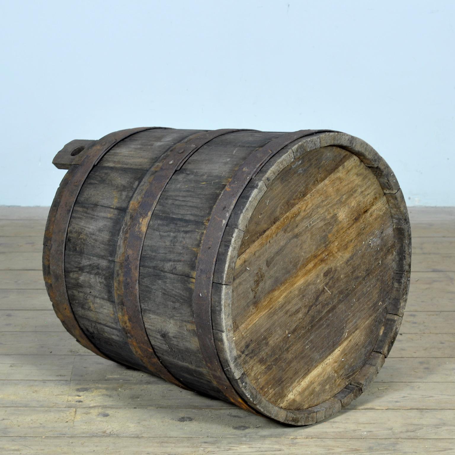 Authentic oak storage barrel, circa 1910 For Sale 1
