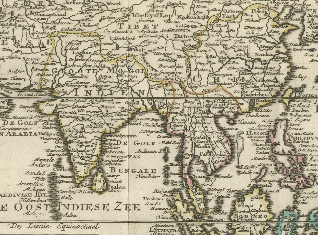 Authentische alte Karte von Southeast Asia mit Original-Randkolorierung, 1745 (Graviert) im Angebot