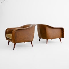 Authentic Pair of Curva Lounge Chairs by Joaquim Tenreiro, Brazil, 1960