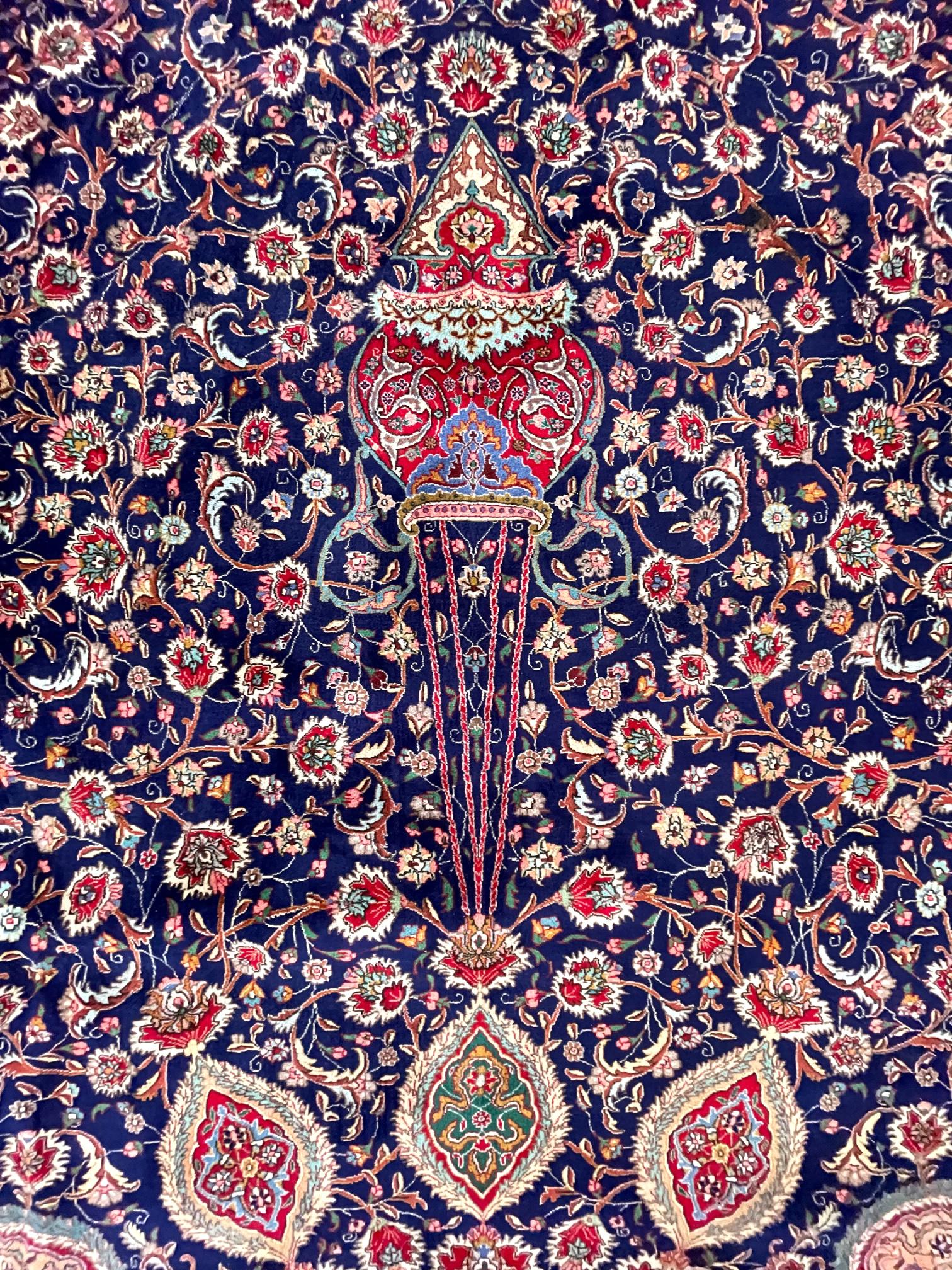 Annodato a mano Tappeto persiano Sheikh Safi Design Tabriz in vendita
