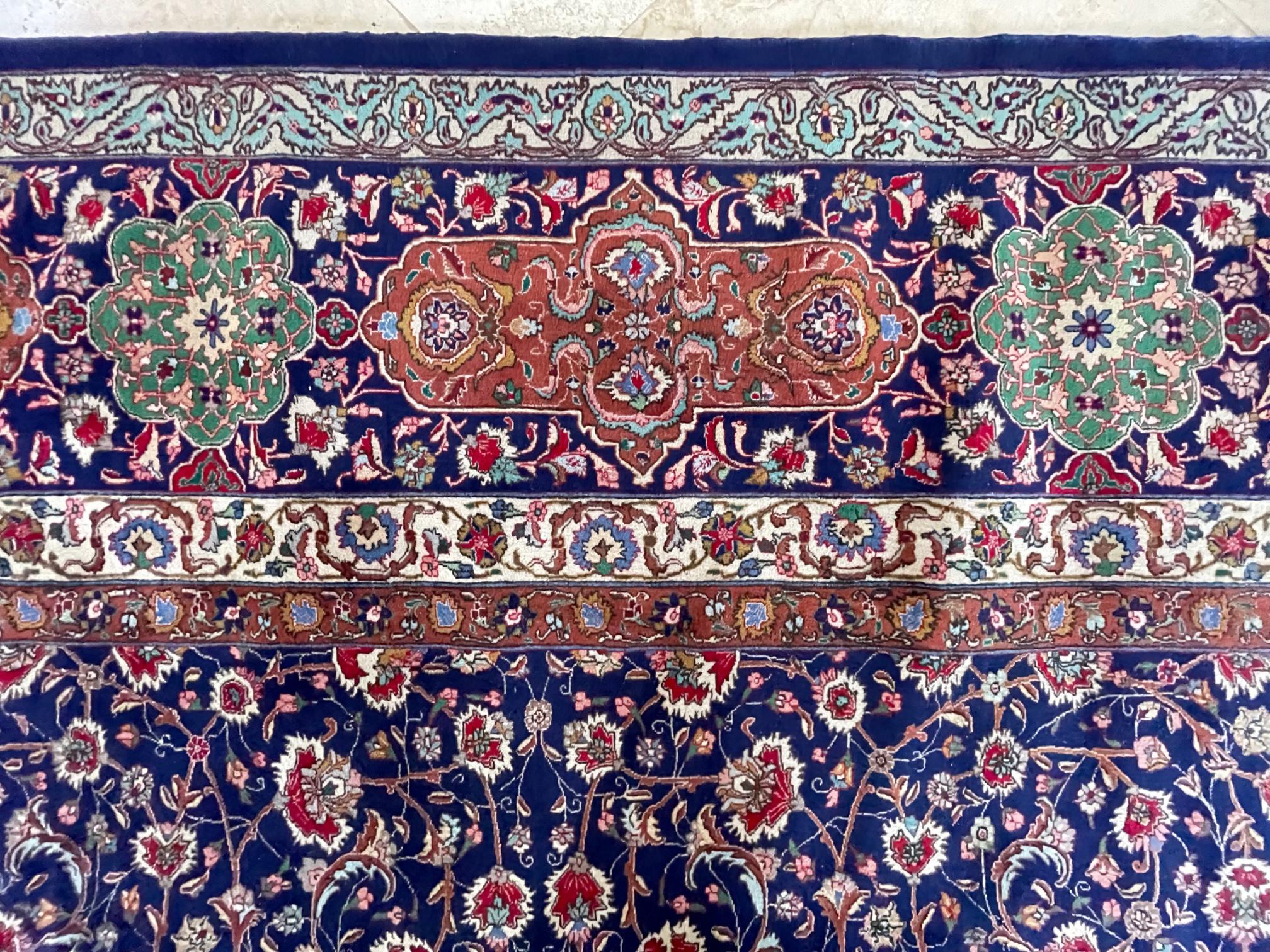 Lana Tappeto persiano Sheikh Safi Design Tabriz in vendita