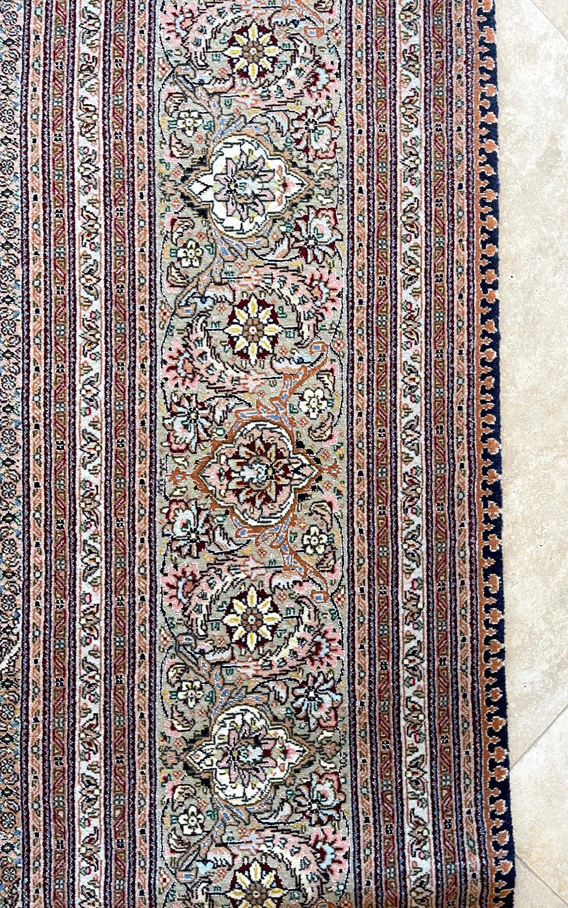 Authentic Persian Hand Knotted Medallion Fish Design 'Mahi' Silk Tabriz Rug For Sale 11