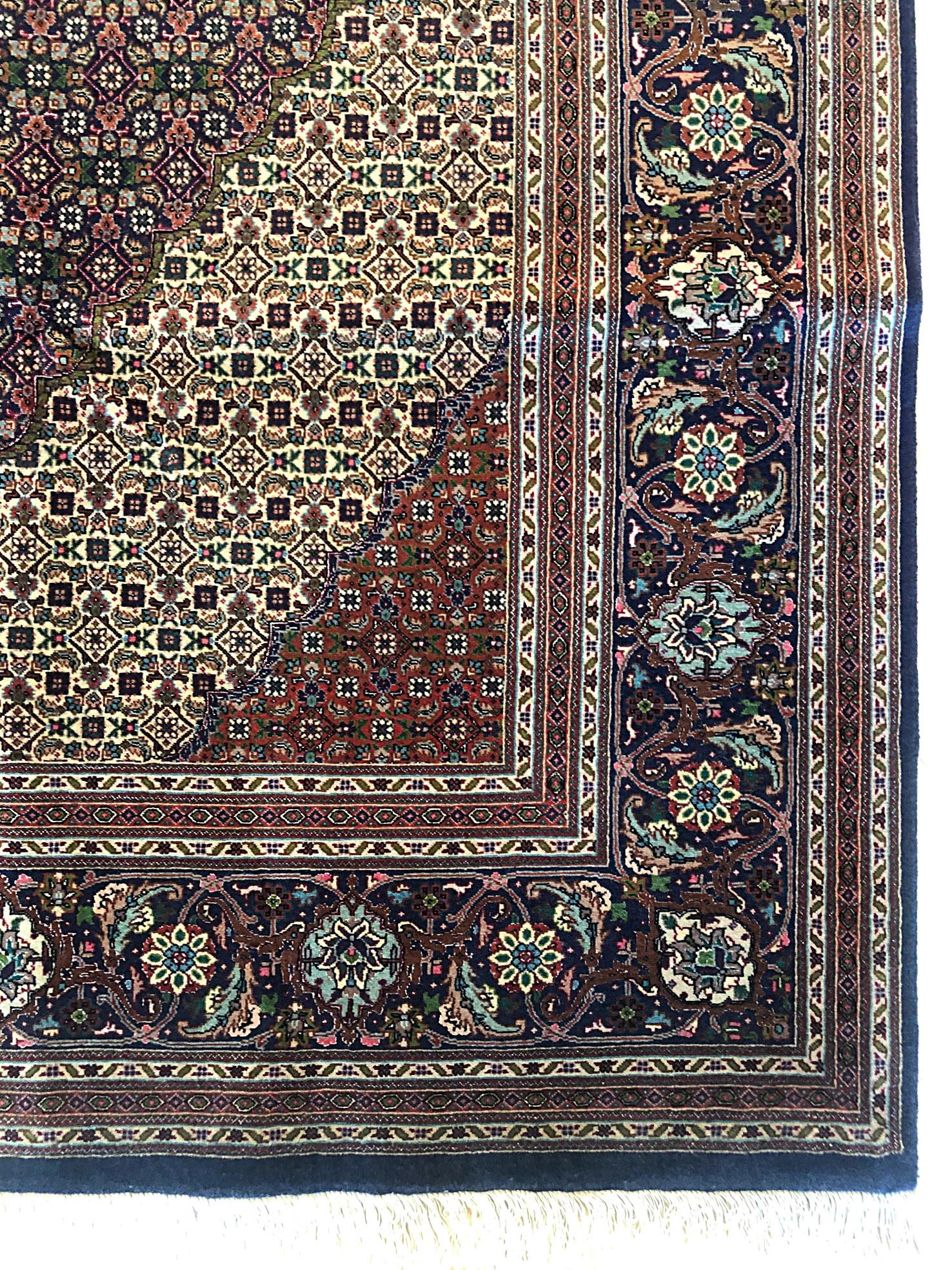 Authentic Persian Hand Knotted Medallion Fish Design 'Mahi' Tabriz Rug For Sale 3