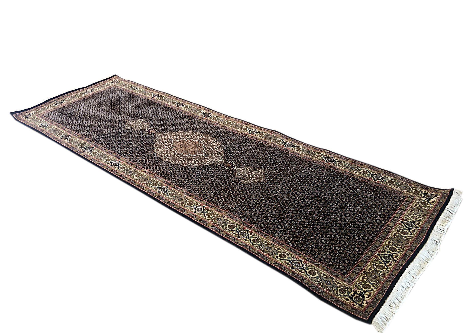 Authentic Persian Hand Knotted Medallion Fish Design 'Mahi' Tabriz Runner Rug For Sale 4
