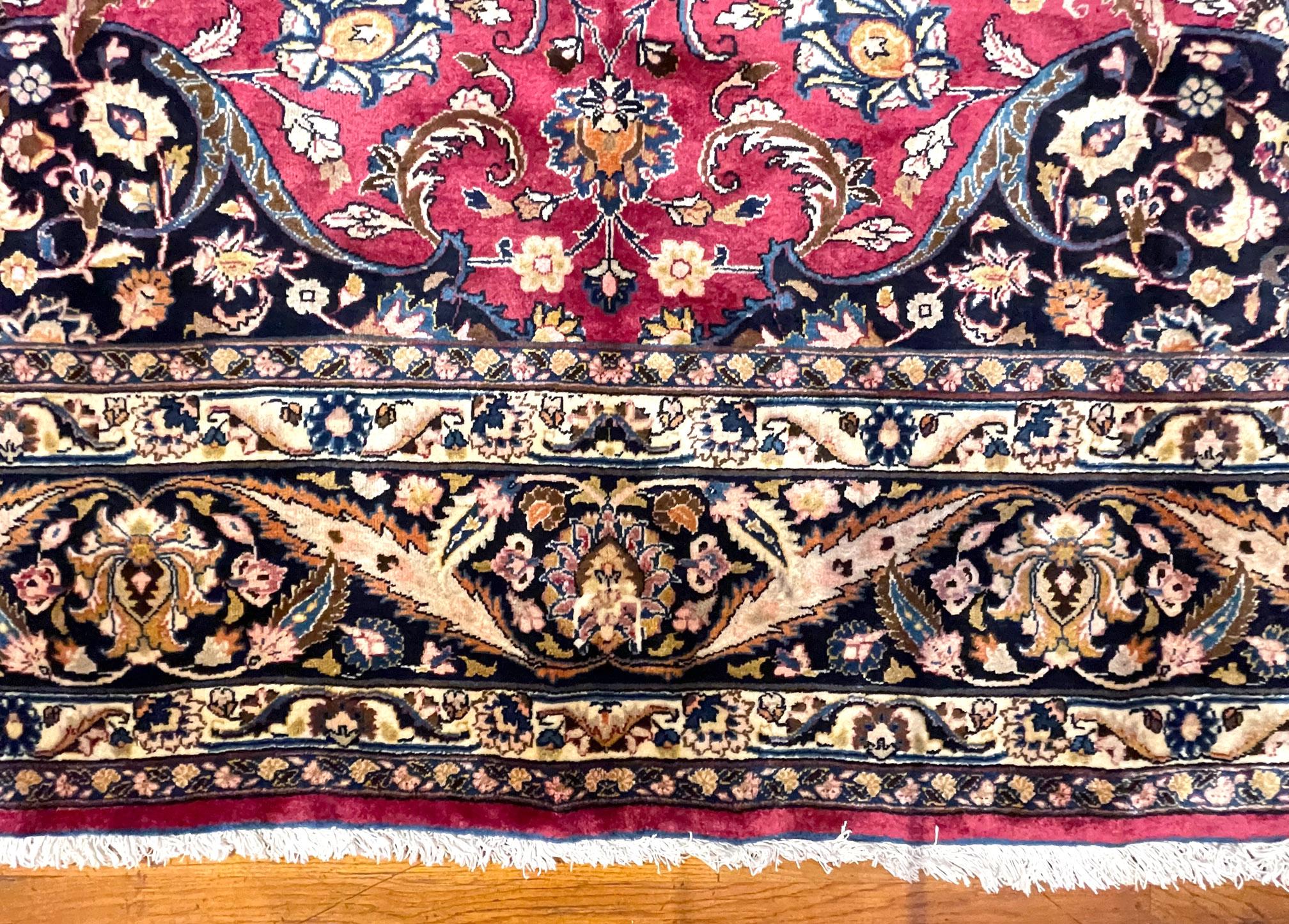 Authentischer persischer handgeknüpfter Medaillon-Teppich in geblümtem Mashad-Muster, um 1960 im Angebot 3