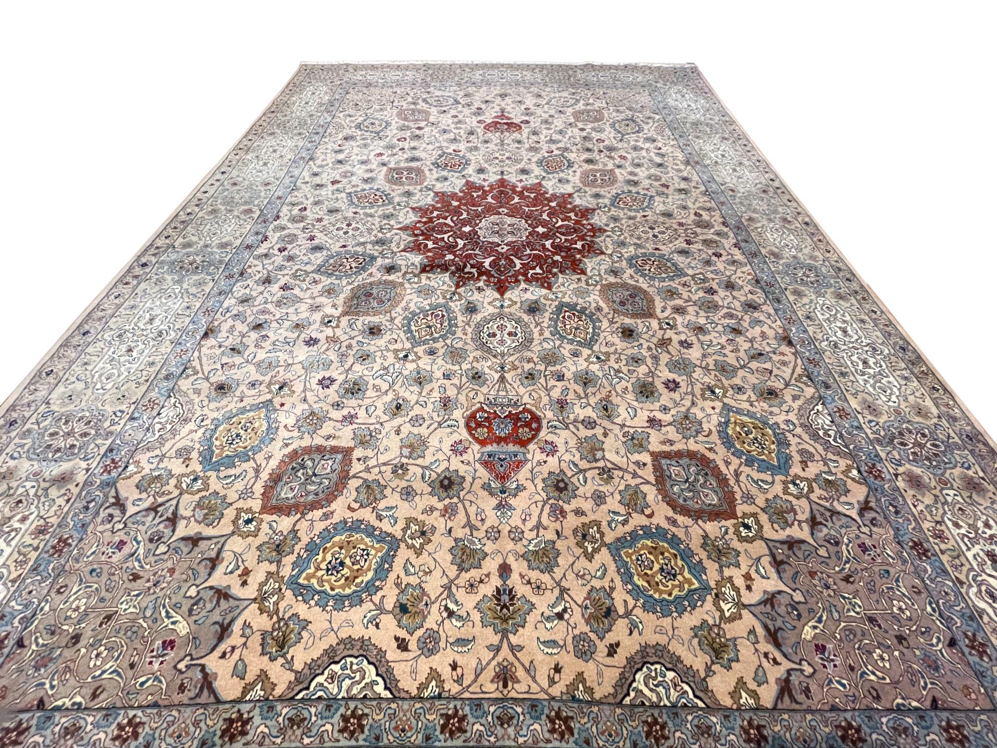 Authentic Persian Hand Knotted Floral Sheikh Safi Design Tabriz Rug, 1970 For Sale 8