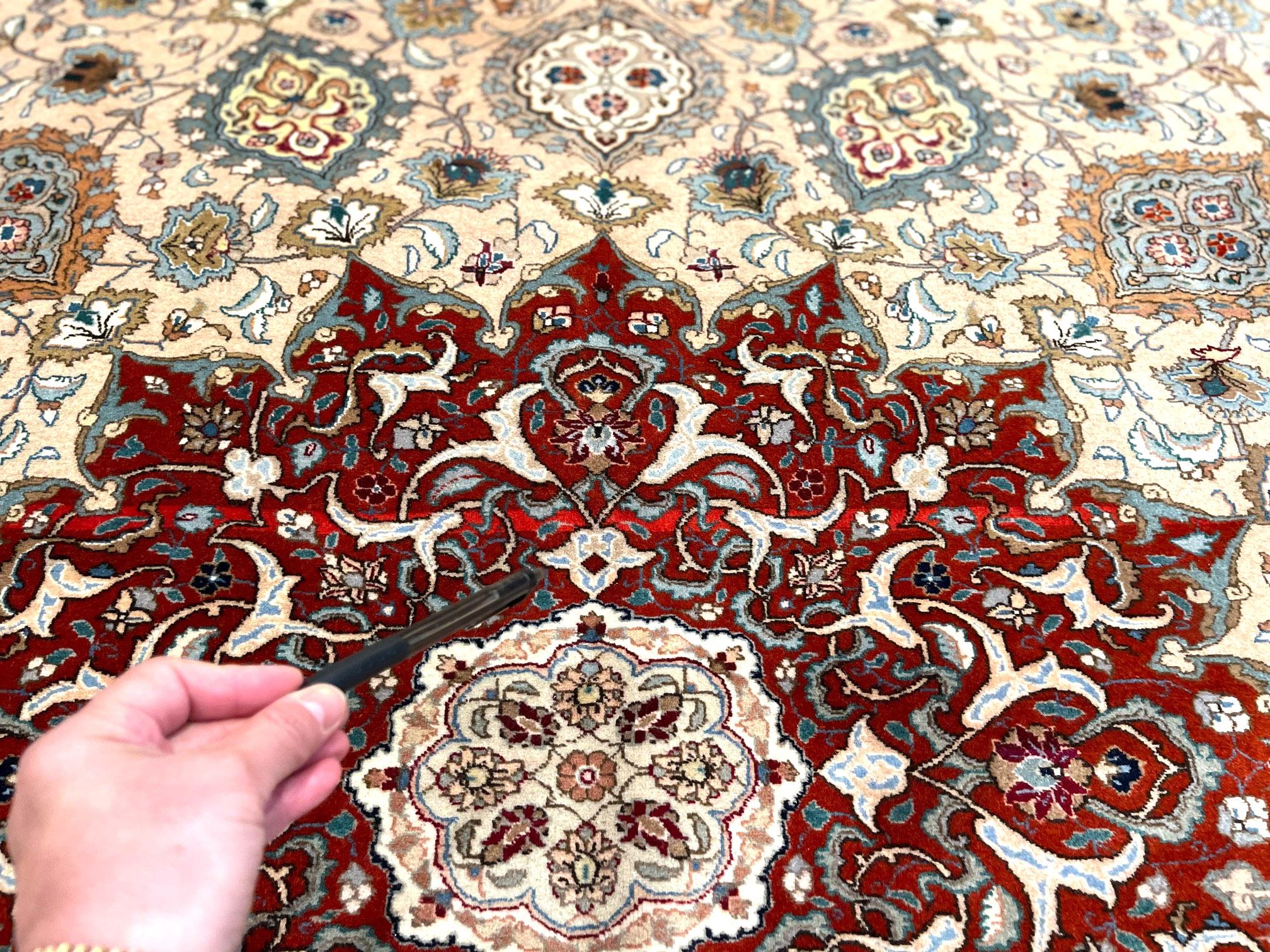 Authentic Persian Hand Knotted Floral Sheikh Safi Design Tabriz Rug, 1970 For Sale 11