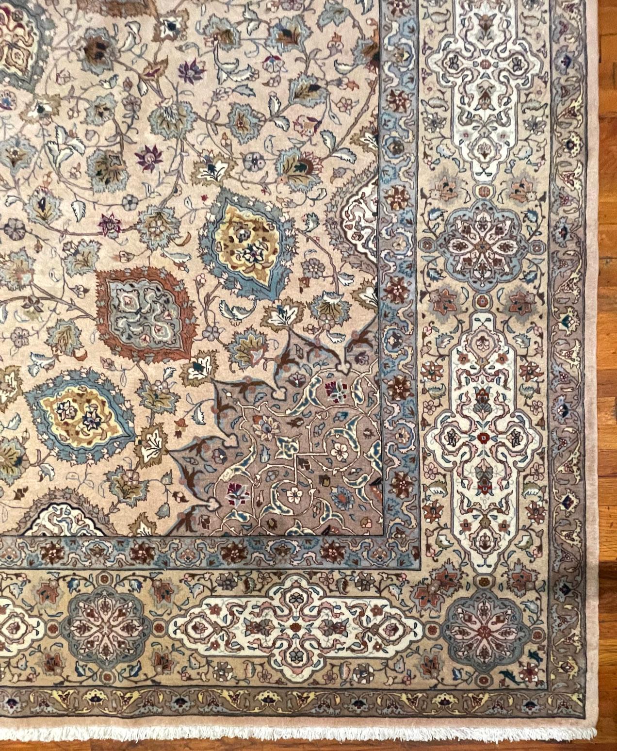 Authentic Persian Hand Knotted Floral Sheikh Safi Design Tabriz Rug, 1970 For Sale 2
