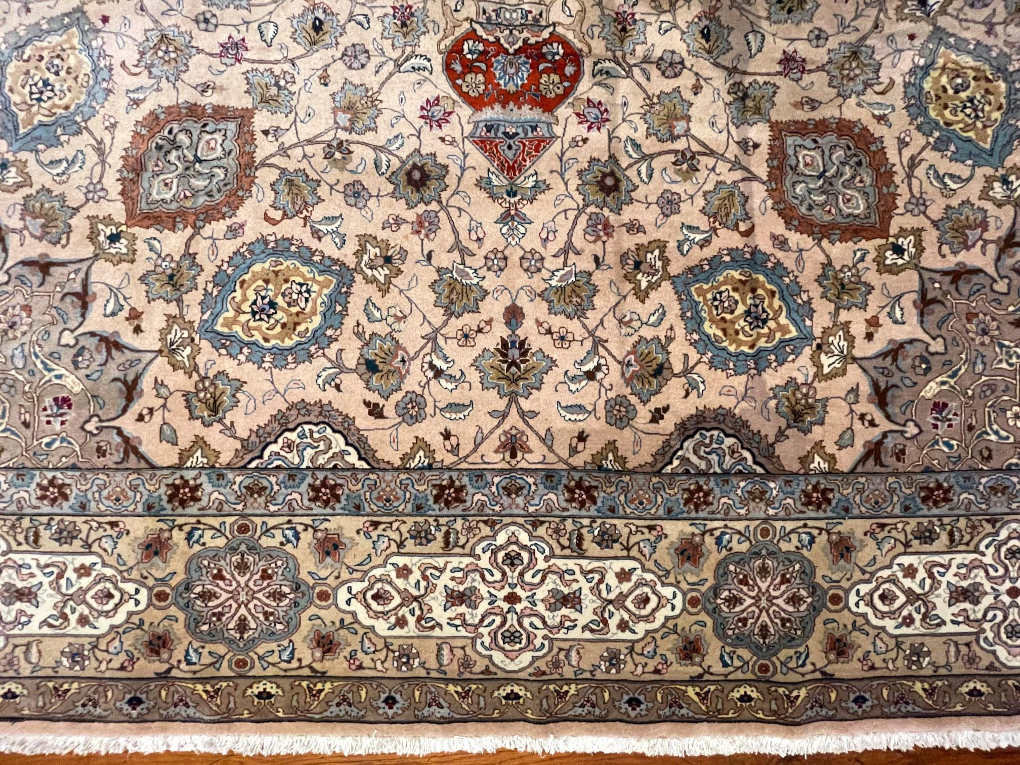 Authentic Persian Hand Knotted Floral Sheikh Safi Design Tabriz Rug, 1970 For Sale 3
