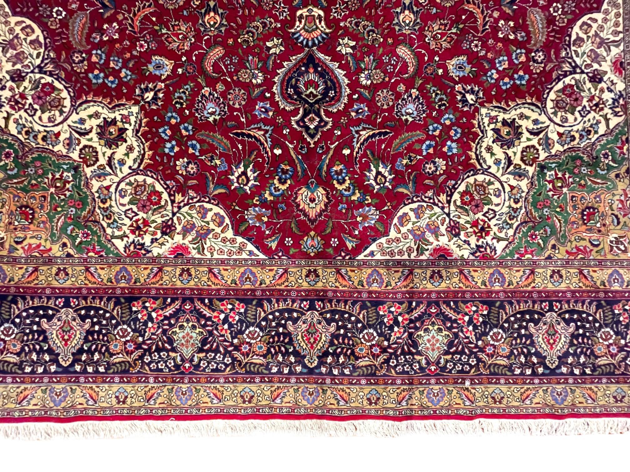 Authentic Persian Hand Knotted Medallion Semi Floral Tabriz Rug, 1970 Circa  For Sale 4