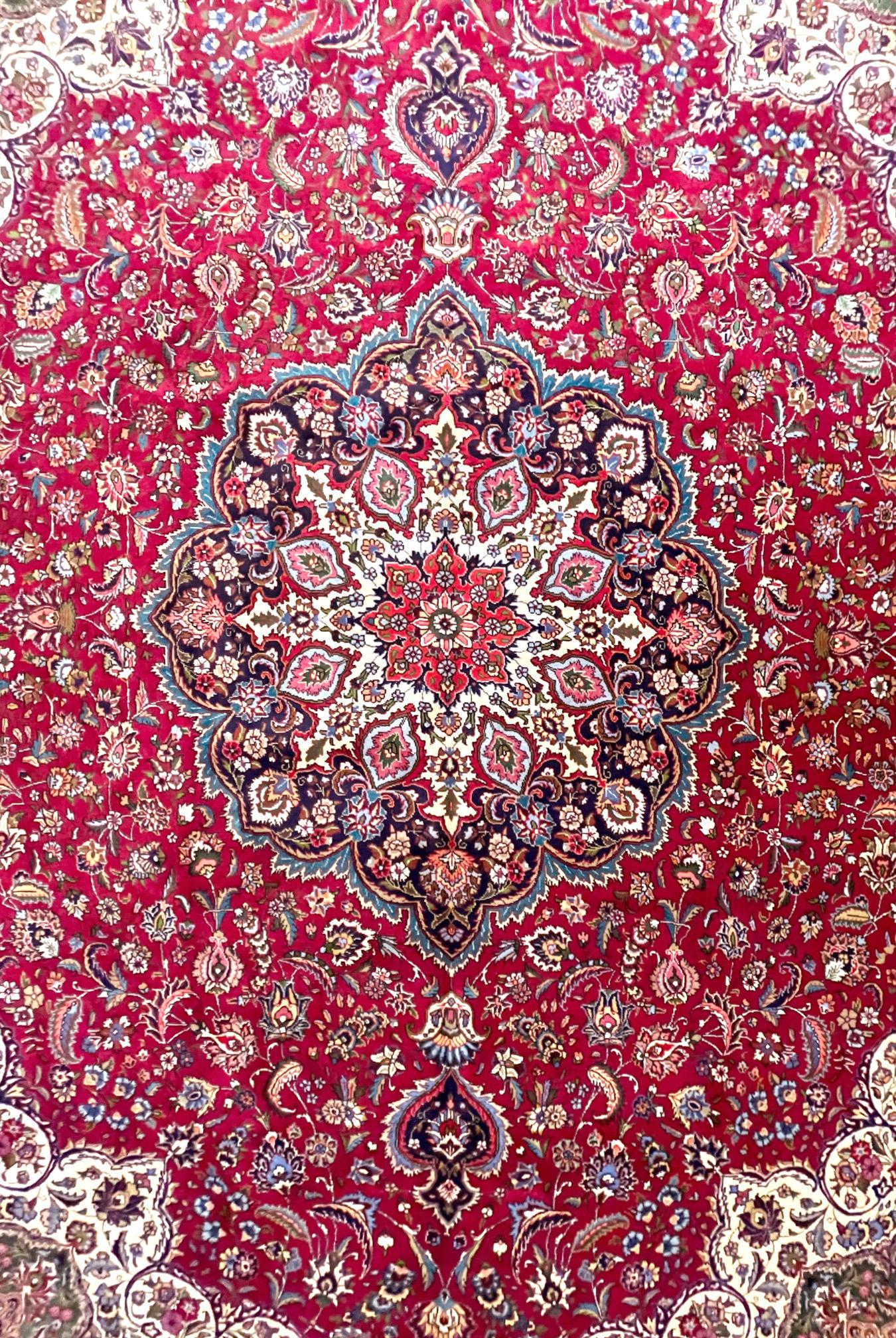Late 20th Century Authentic Persian Hand Knotted Medallion Semi Floral Tabriz Rug, 1970 Circa  For Sale
