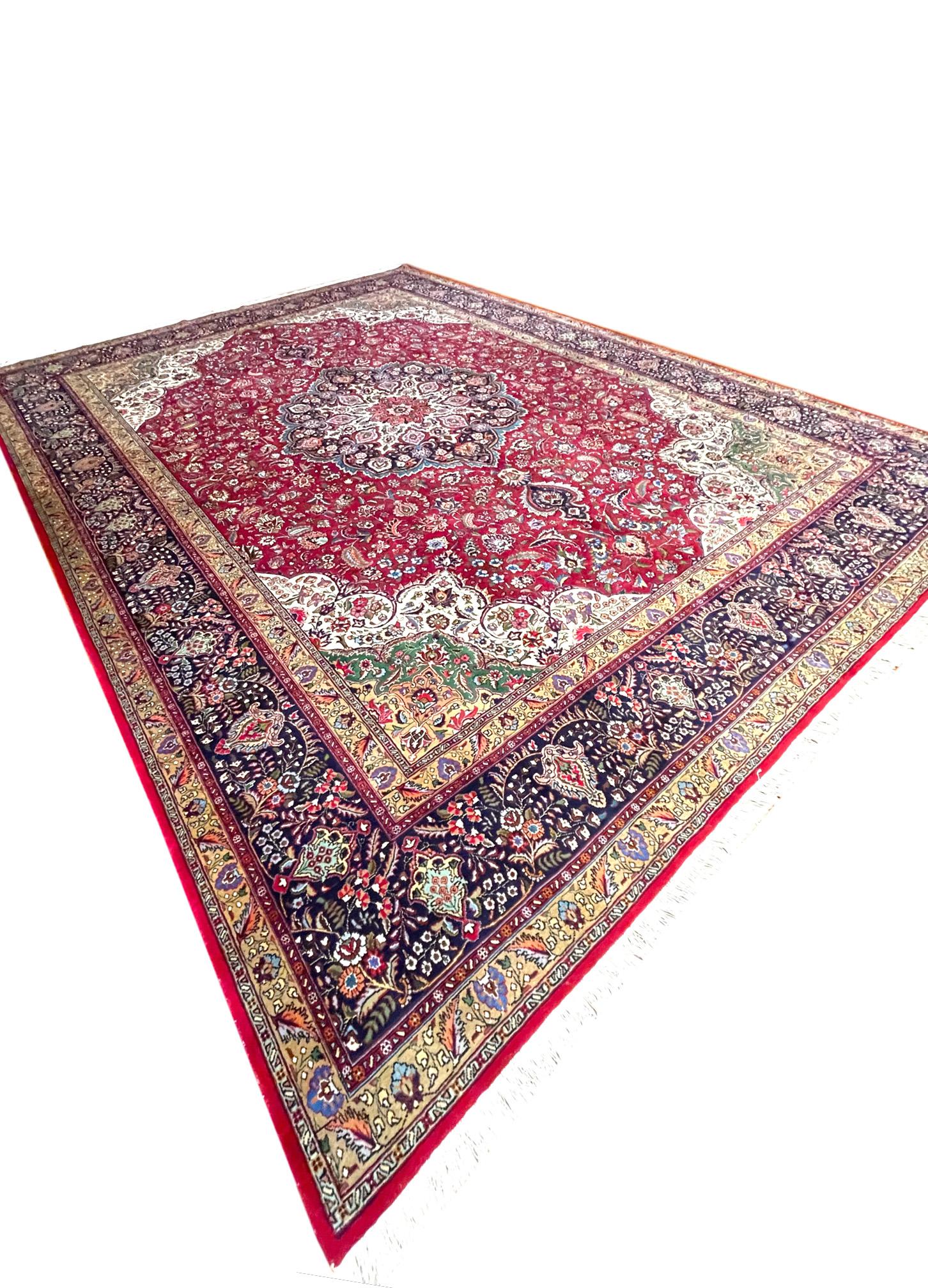 Authentic Persian Hand Knotted Medallion Semi Floral Tabriz Rug, 1970 Circa  For Sale 3