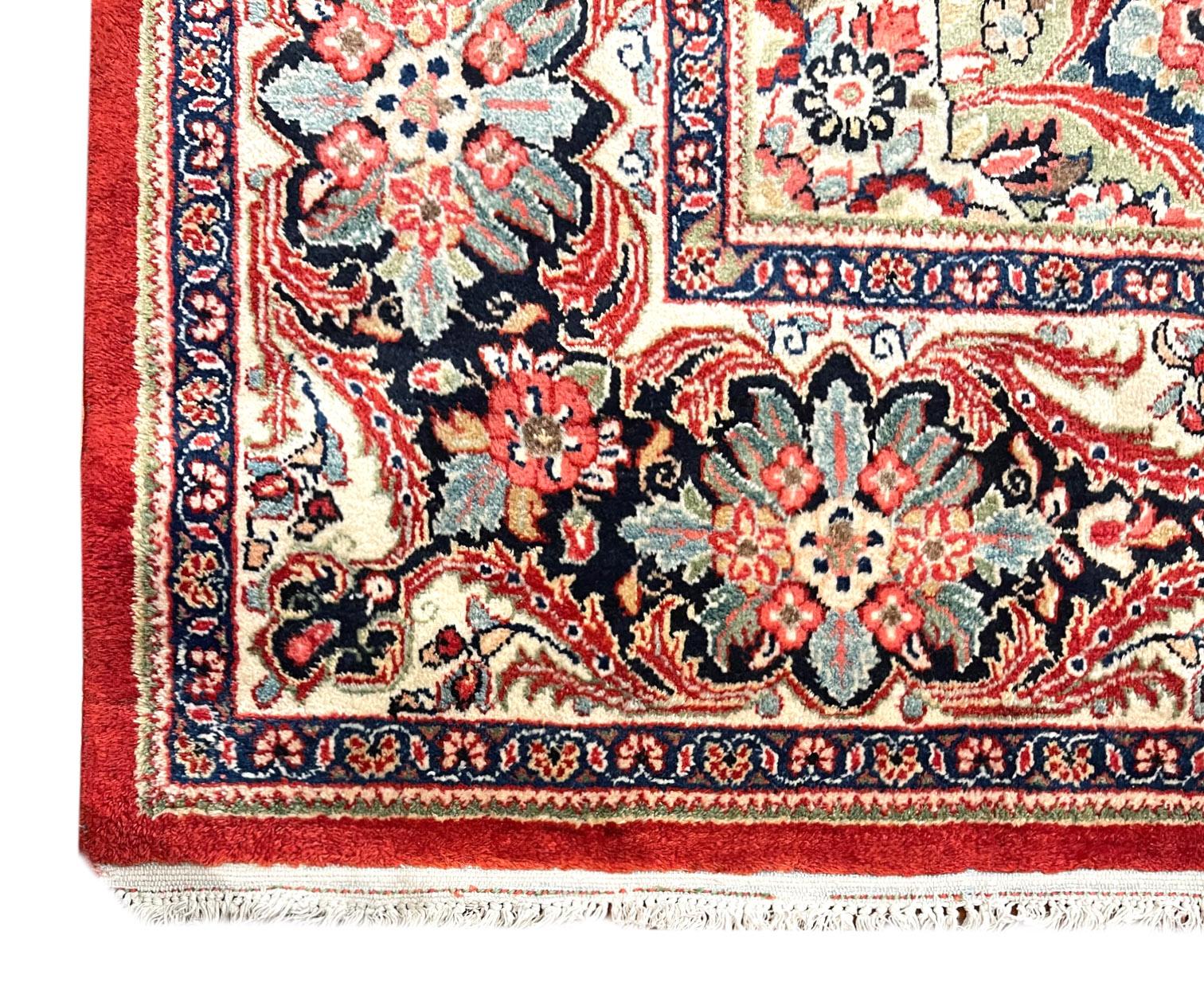 Authentique tapis persan Sarouk Mahal à fleurs rouges nouées à la main, vers 1960 en vente 6