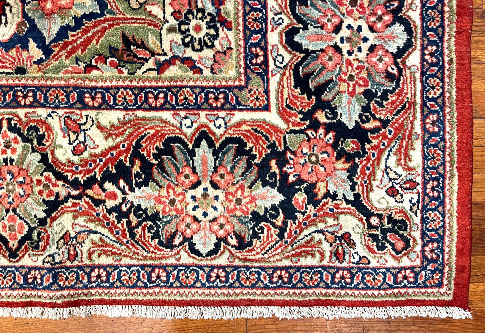 Authentique tapis persan Sarouk Mahal à fleurs rouges nouées à la main, vers 1960 en vente 1