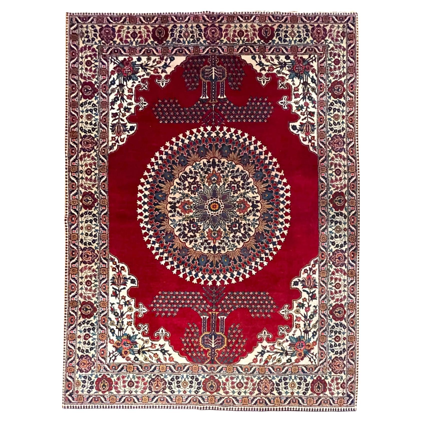 Authentique tapis persan Heriz semi-floweral rouge noué à la main, vers 1960 en vente