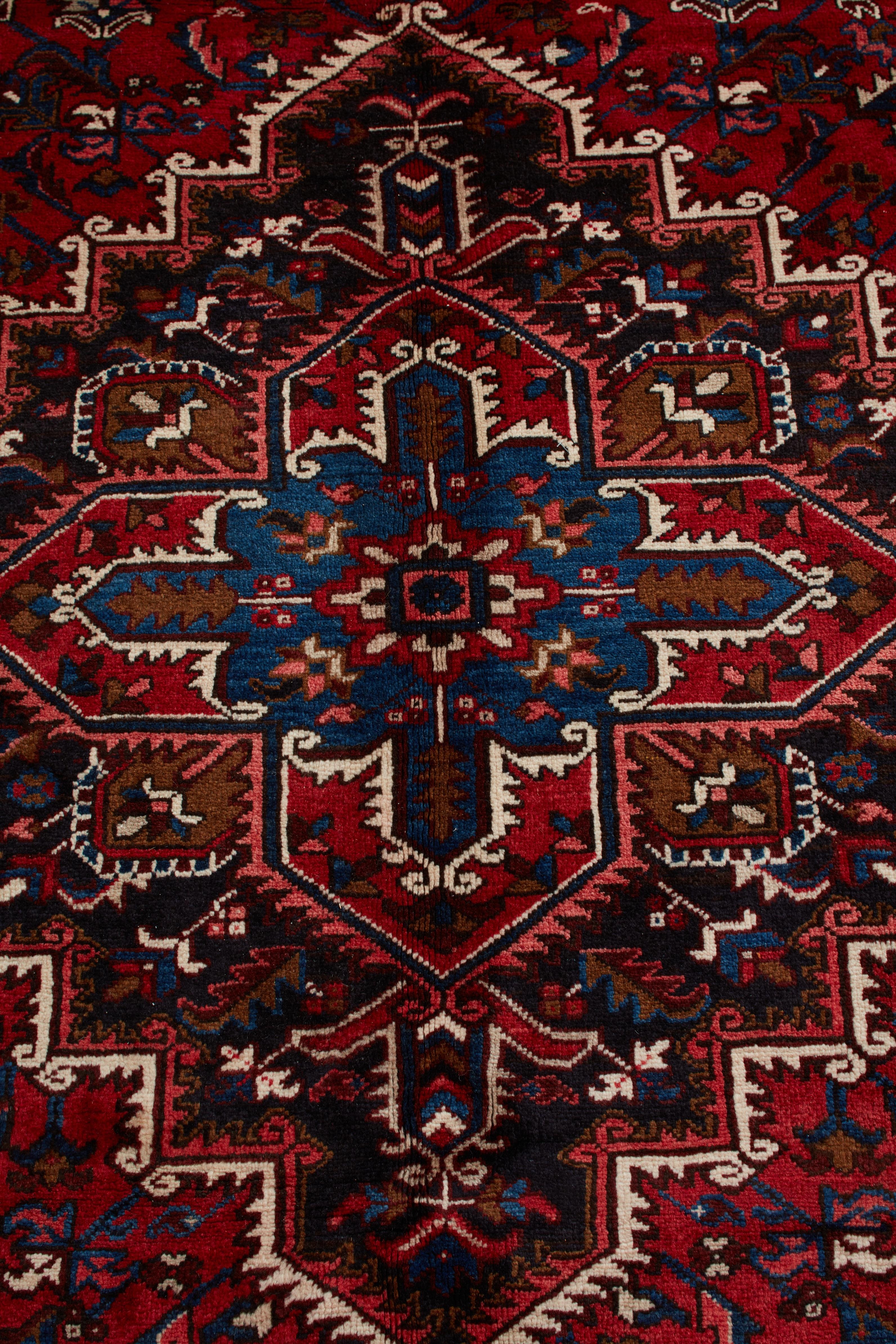 XXI secolo e contemporaneo Autentico tappeto persiano Heriz in lana rossa annodata a mano 8' 0