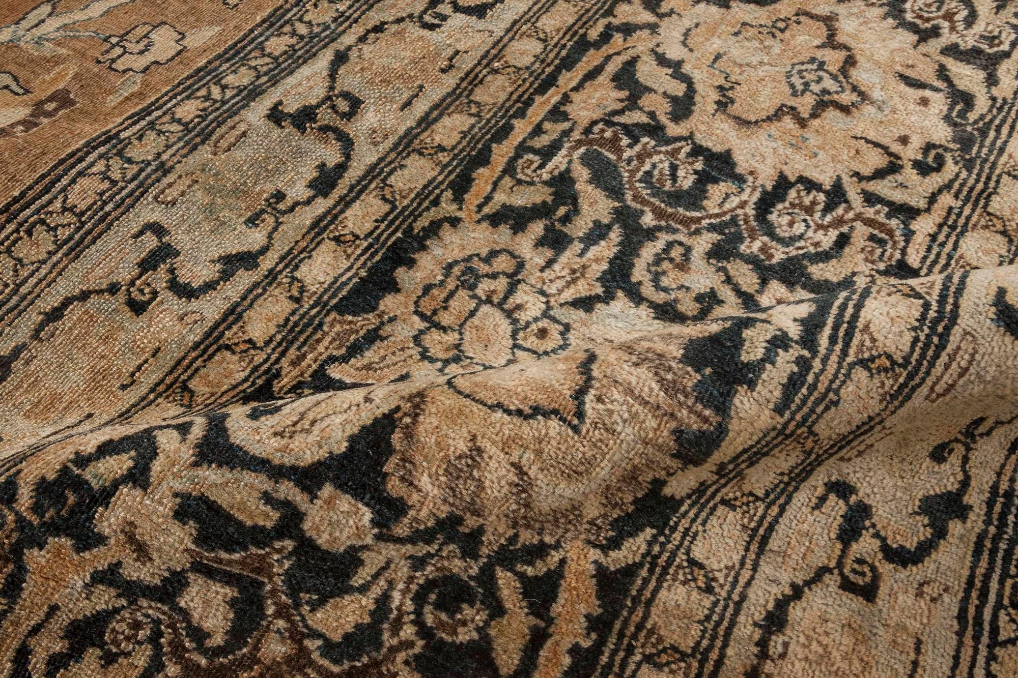 Hand-Woven Early 20th Century Persian Khorassan Handmade Wool Rug For Sale
