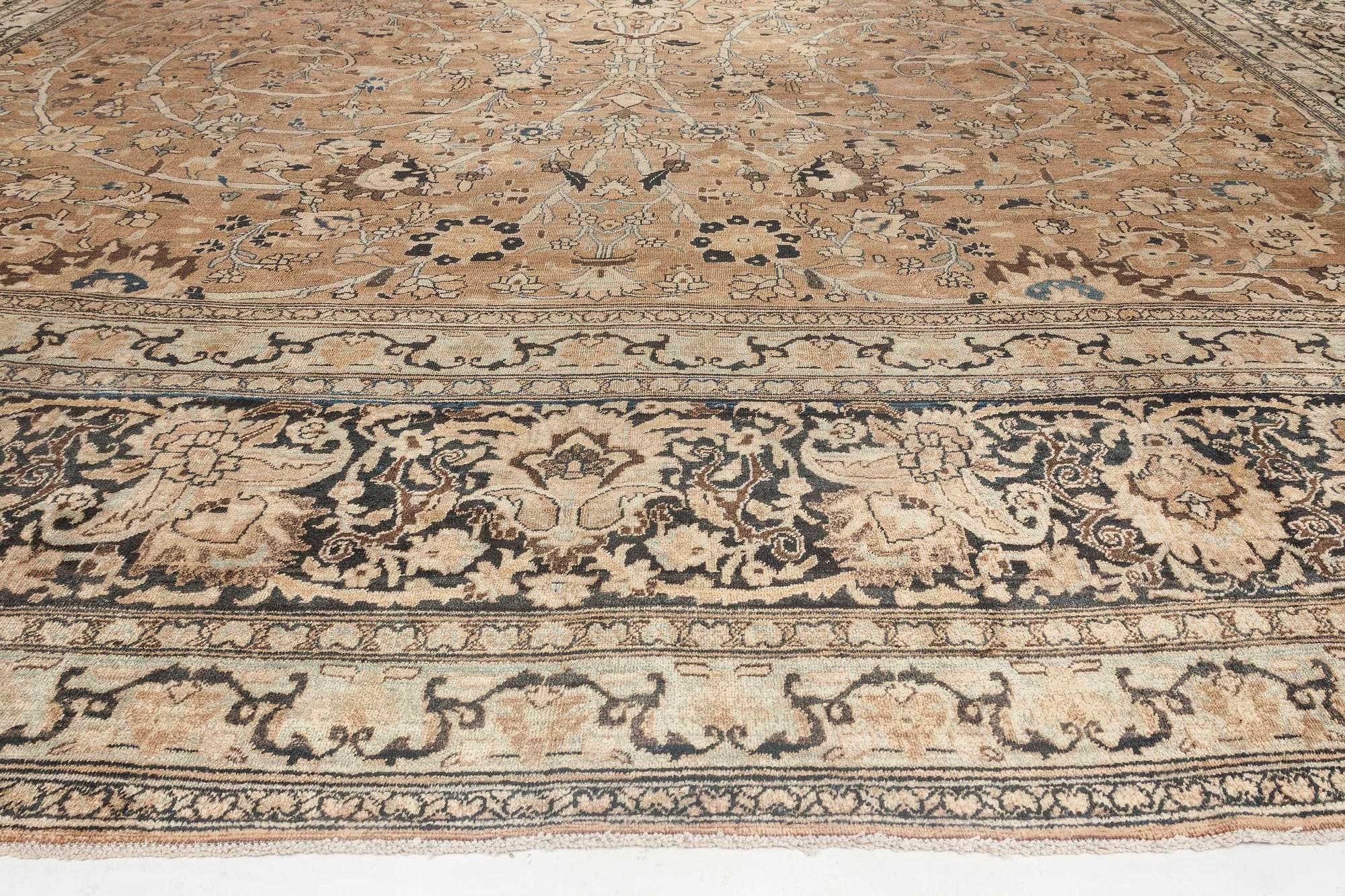 Early 20th Century Persian Khorassan Handmade Wool Rug For Sale 2