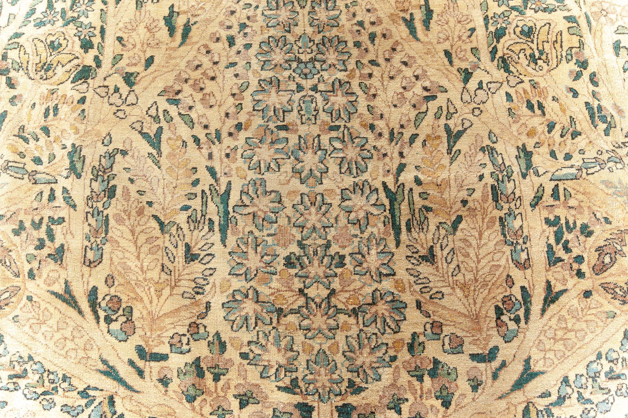 Authentic Persian Kirman handwoven wool carpet
Size: 10'2
