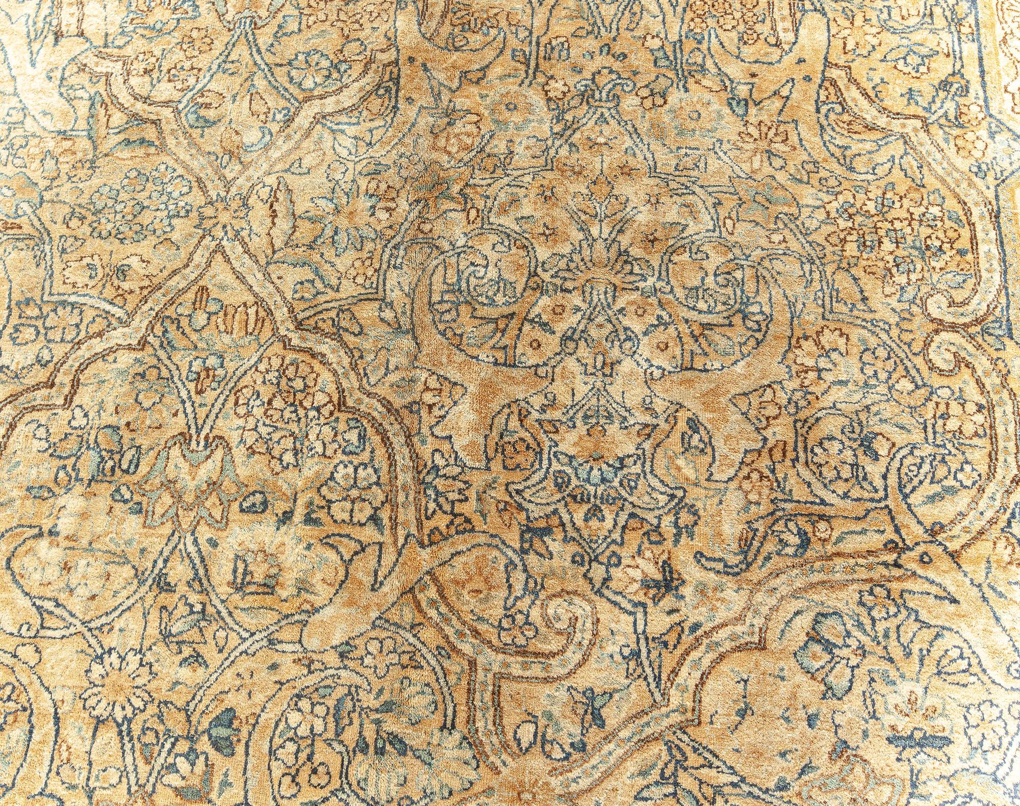 Authentic Persian Kirman handmade wool rug
Size: 10'6