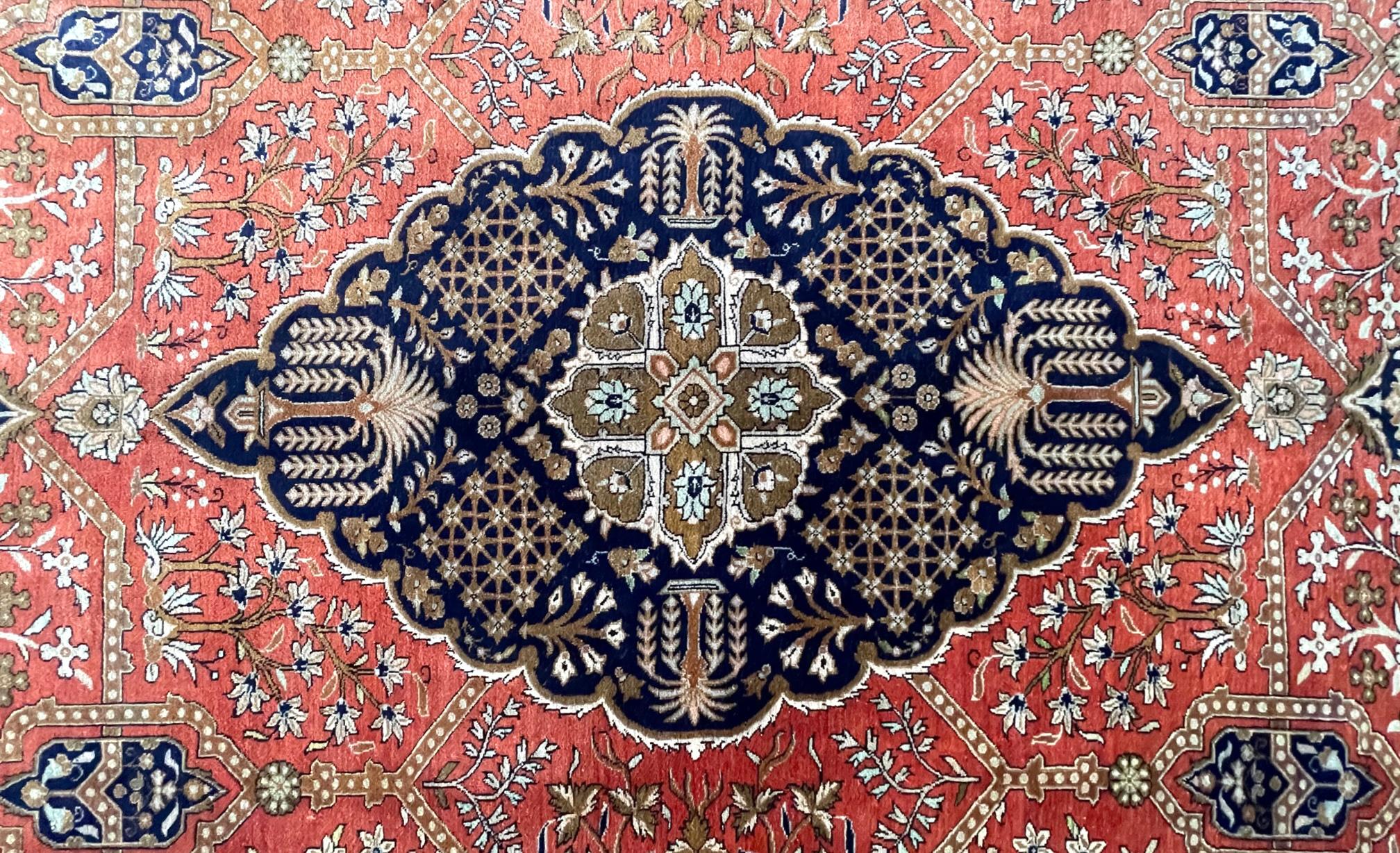 Authentic Persian Qum Hand Knotted Silk Rug 1970 Circa In Good Condition For Sale In San Diego, CA