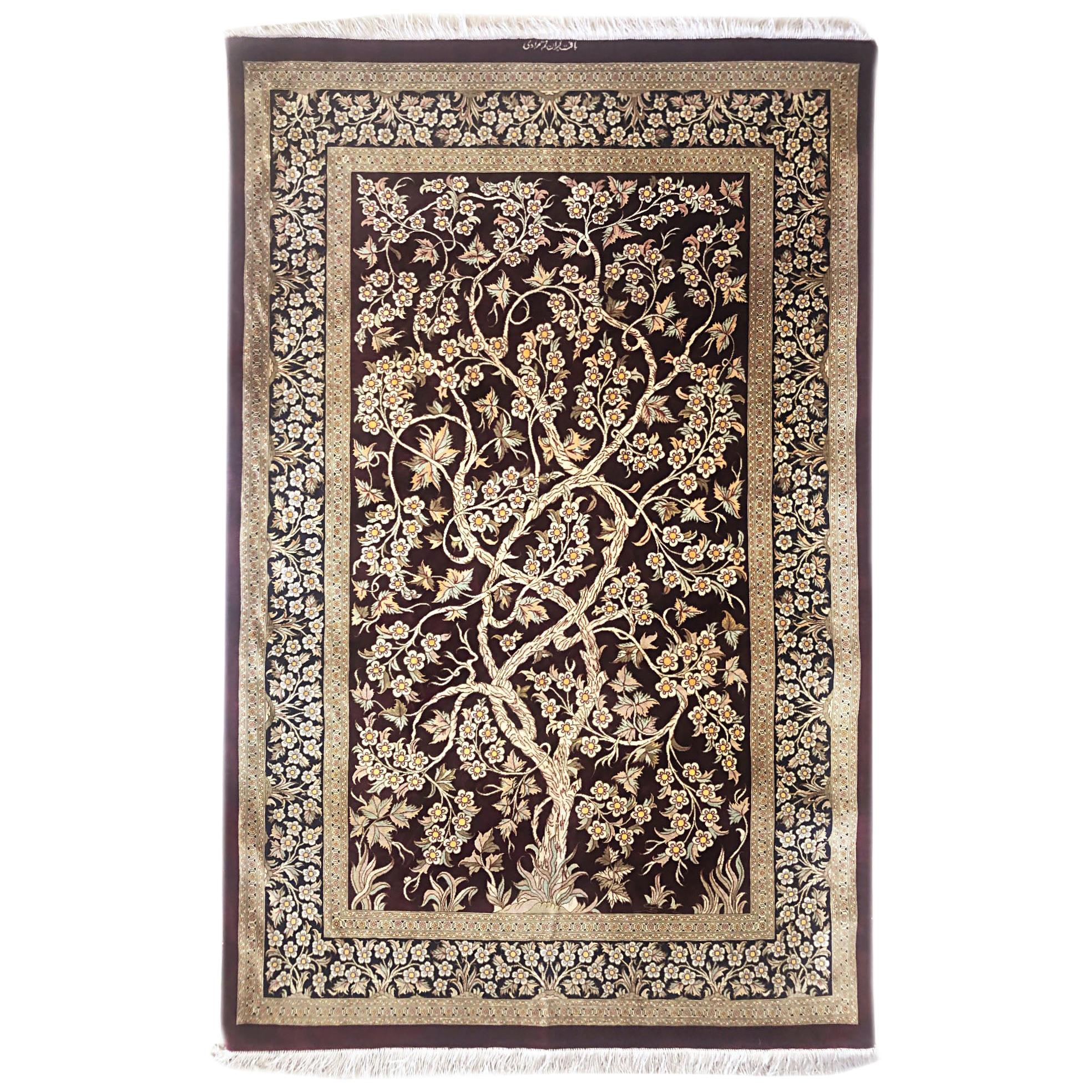 Authentique tapis persan de Qom en soie bordeaux nouée à la main Tree of Life en vente