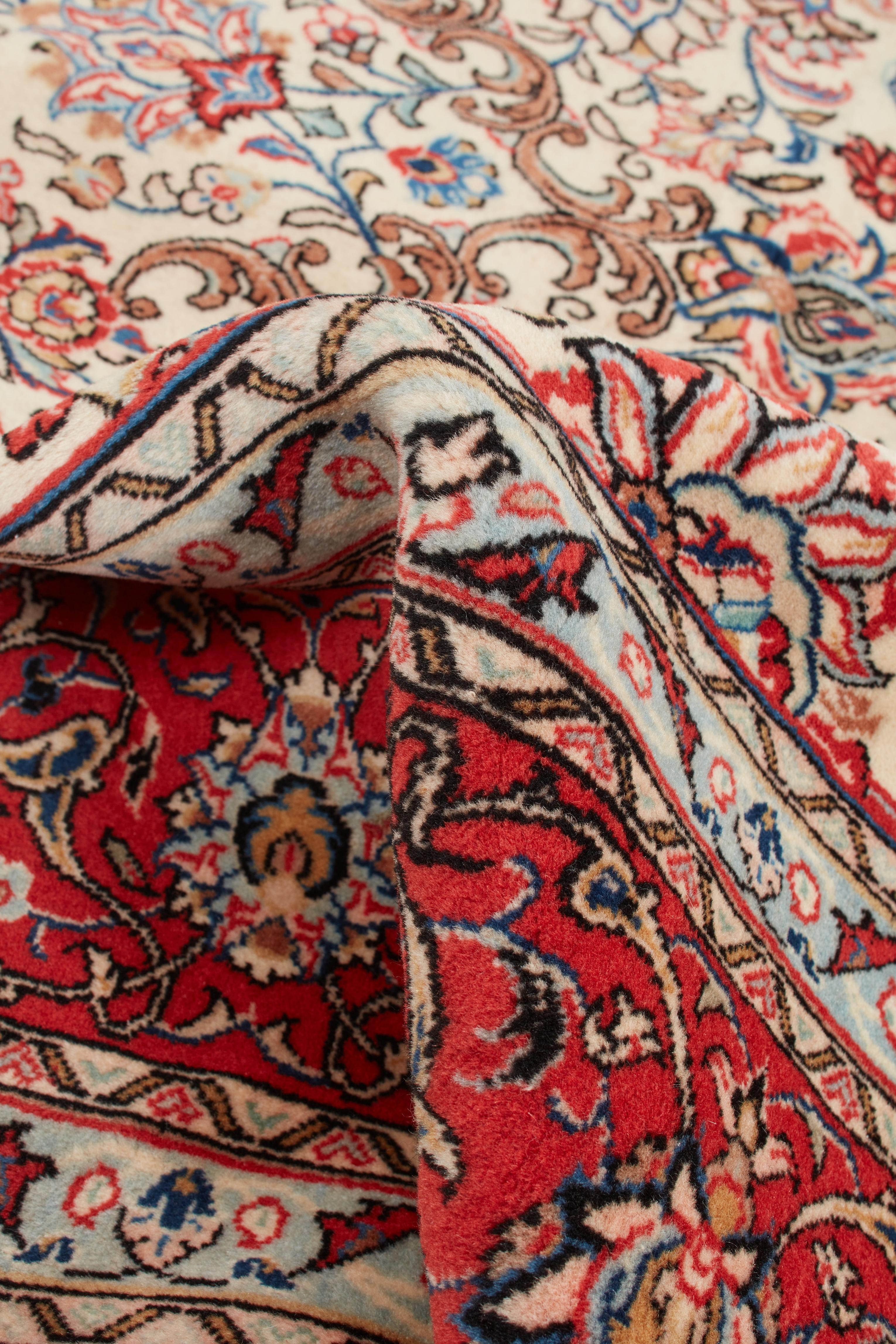 Annodato a mano Autentico tappeto persiano Saroogh in lana annodata a mano, color avorio, 8' 0