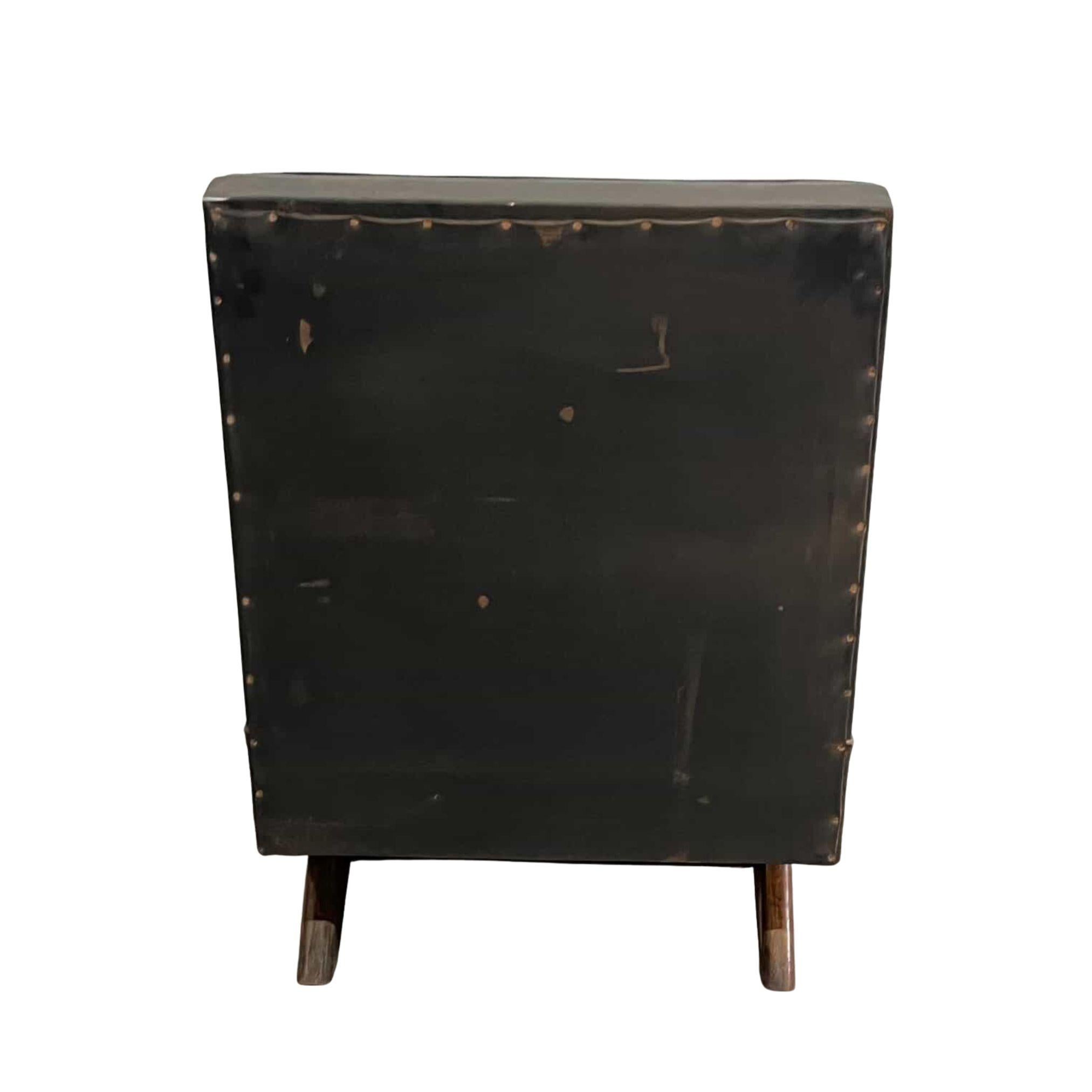 Authentischer Pierre Jeanneret  Kamingesprächsgarnitur, Indien, 1955-56 (Mitte des 20. Jahrhunderts) im Angebot