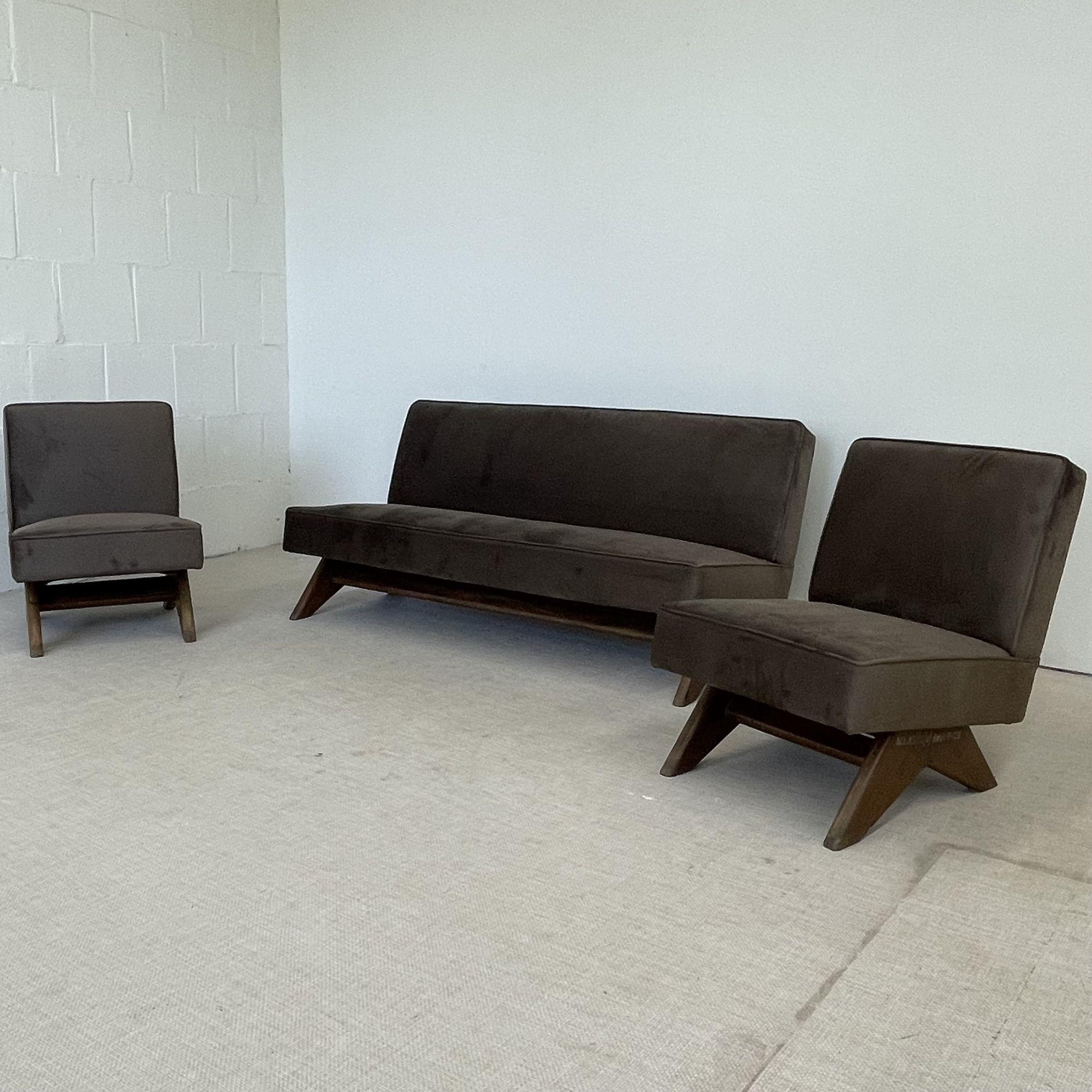 Pierre Jeanneret Attr., French Mid-Century Modern, Sofa Set, Teak, Fabric, India 2