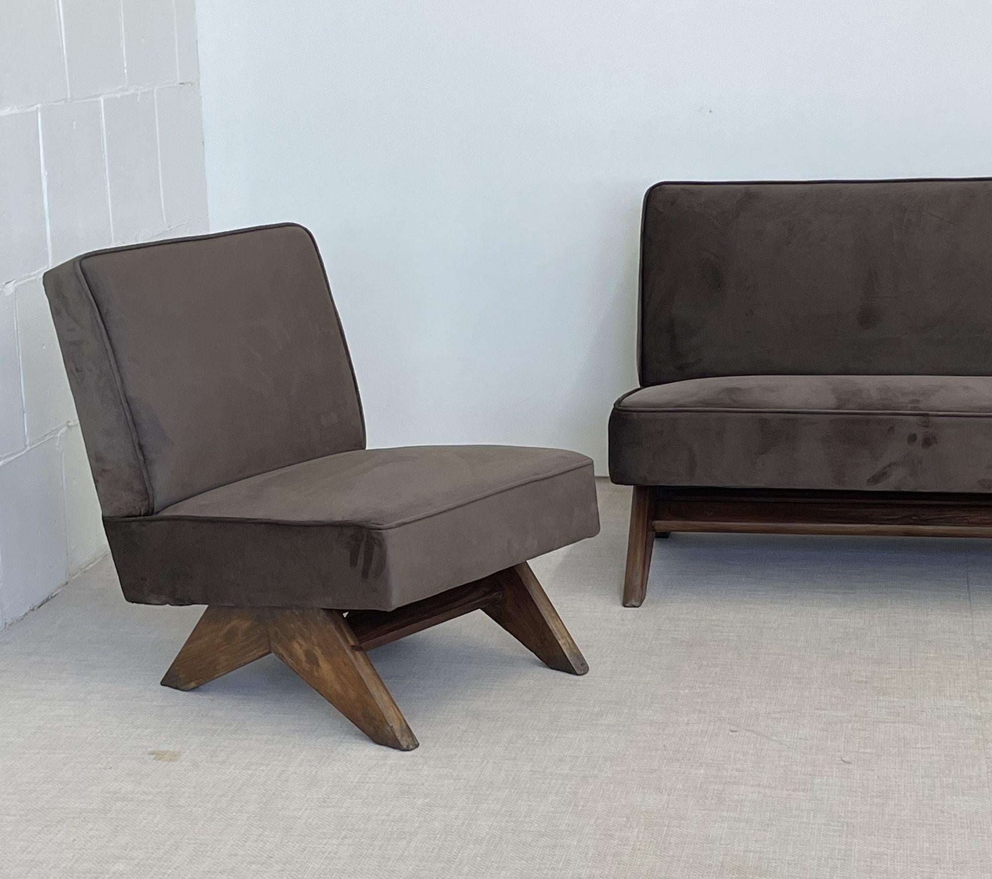 Pierre Jeanneret Attr., French Mid-Century Modern, Sofa Set, Teak, Fabric, India 3