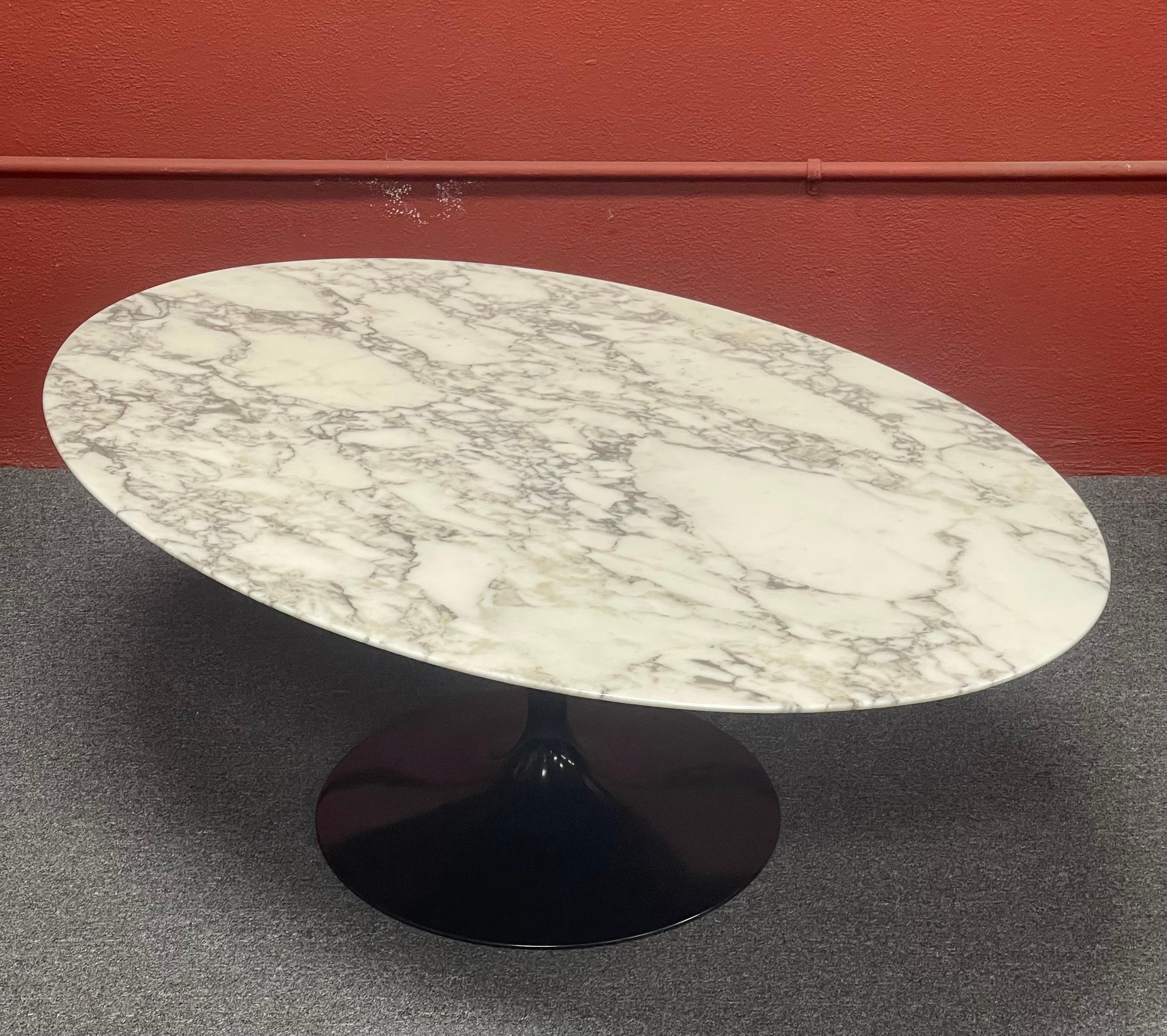 American Authentic Polished Carrara Marble Top Coffee Table by Eero Saarinen for Knoll